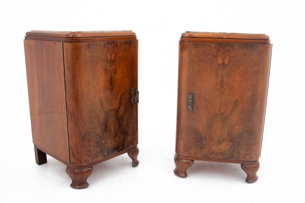 Bedside tables in the Art Deco style, around 1940. For Sale 6