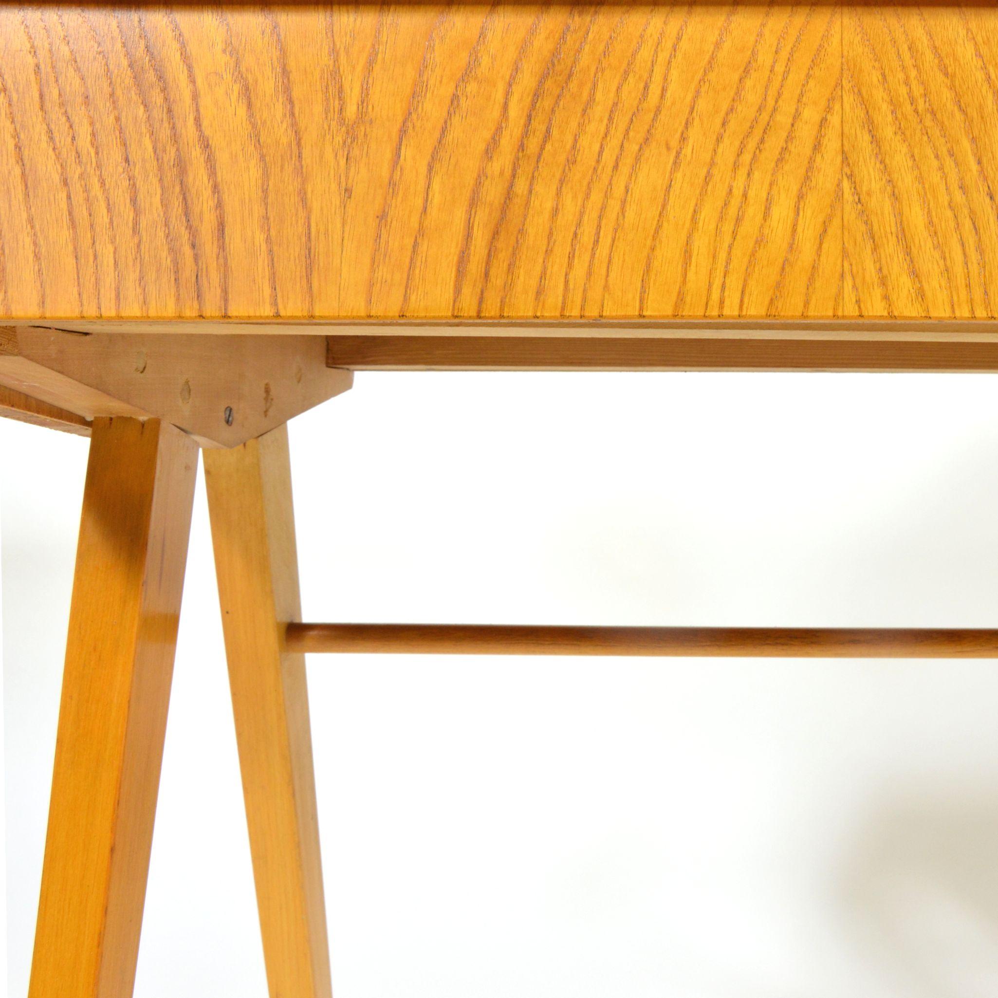 Bedside Tables with Formica Tops, 1970s, Set of Two For Sale 4