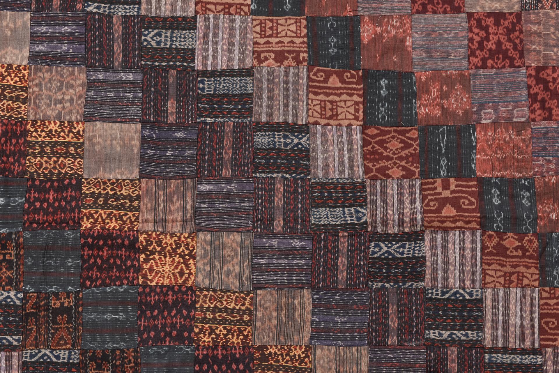 Ikat Textiles for a Bedspread In Excellent Condition For Sale In Alessandria, Piemonte
