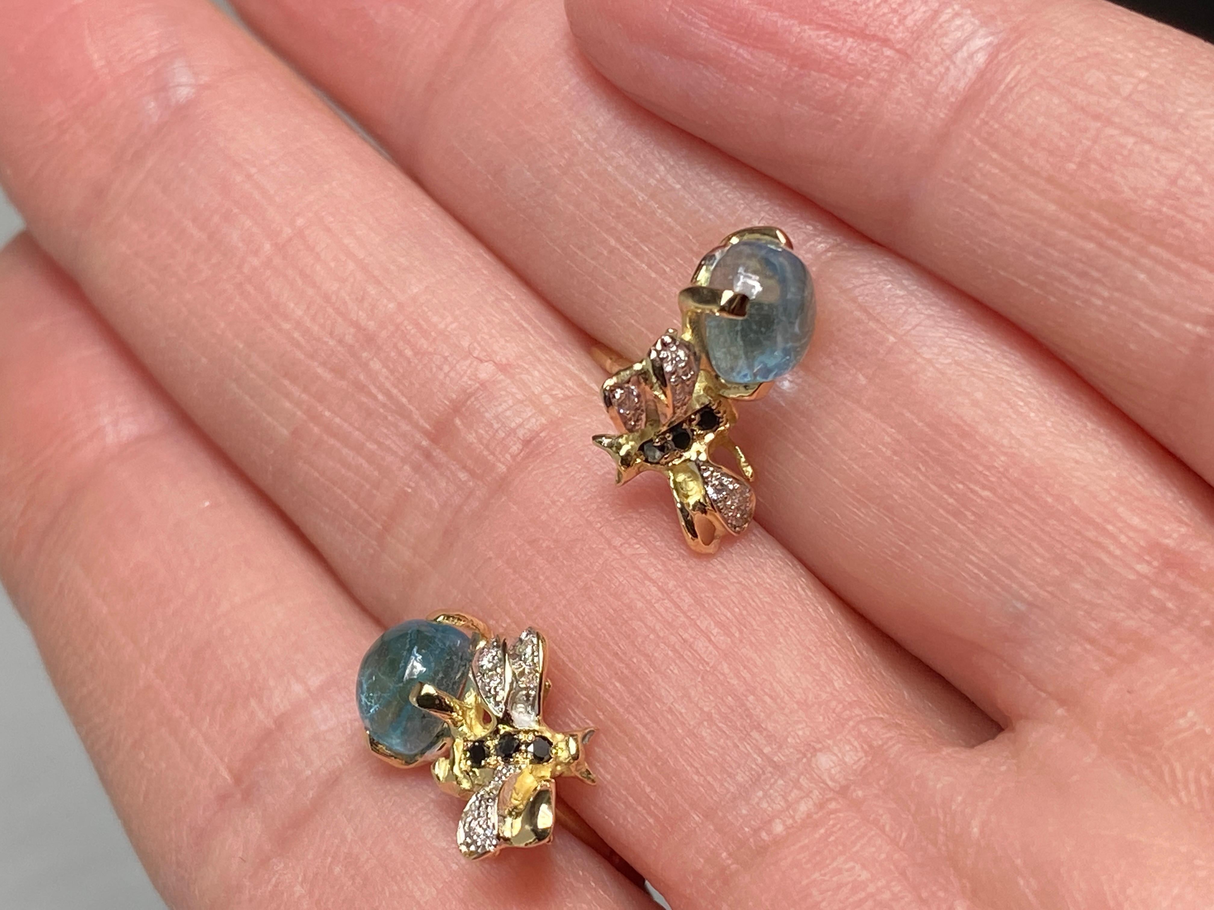 Art Deco Rossella Ugolini Aquamarine 18K Gold Diamonds Bees Handcrafted Stud Earring For Sale