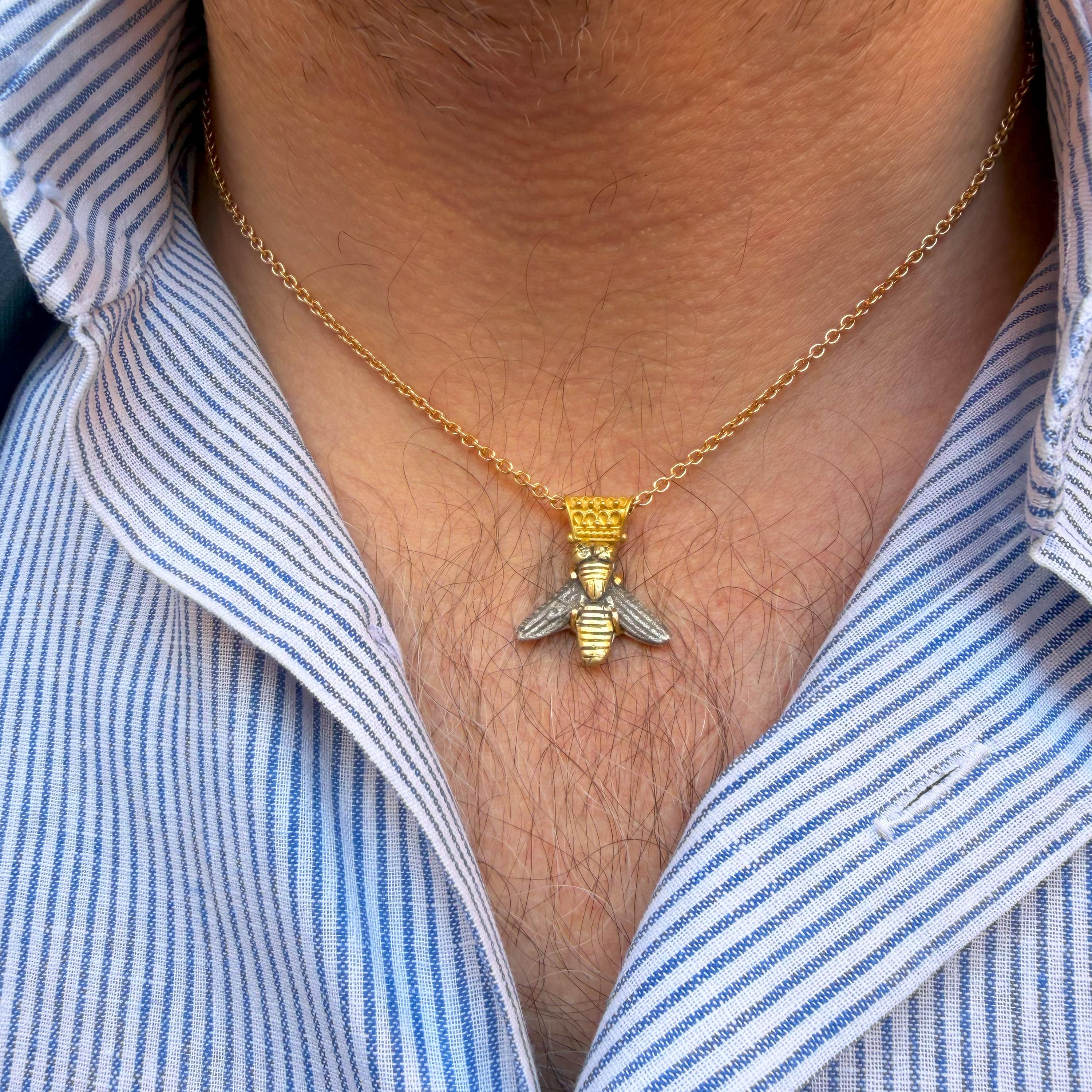 BEE 24Kt Gold und Silber 4.Cent. BC altgriechisch Anhänger für Damen oder Herren im Angebot