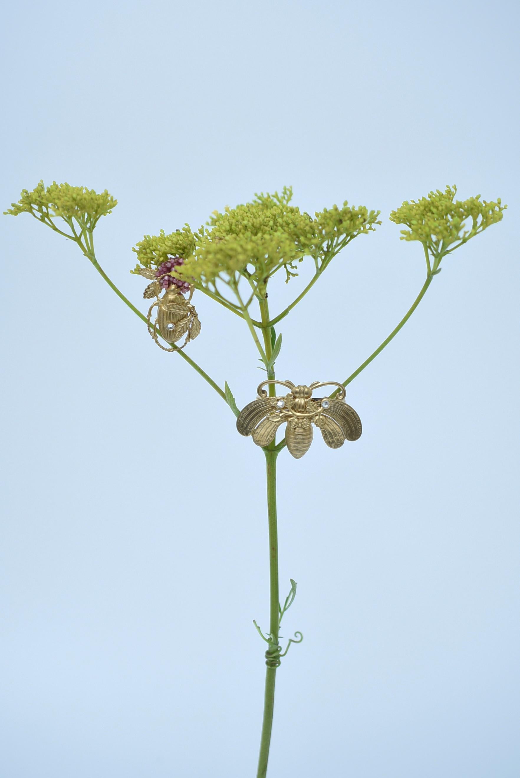 Broche en forme d'abeille / bijou vintage, broche vintage en vente 2