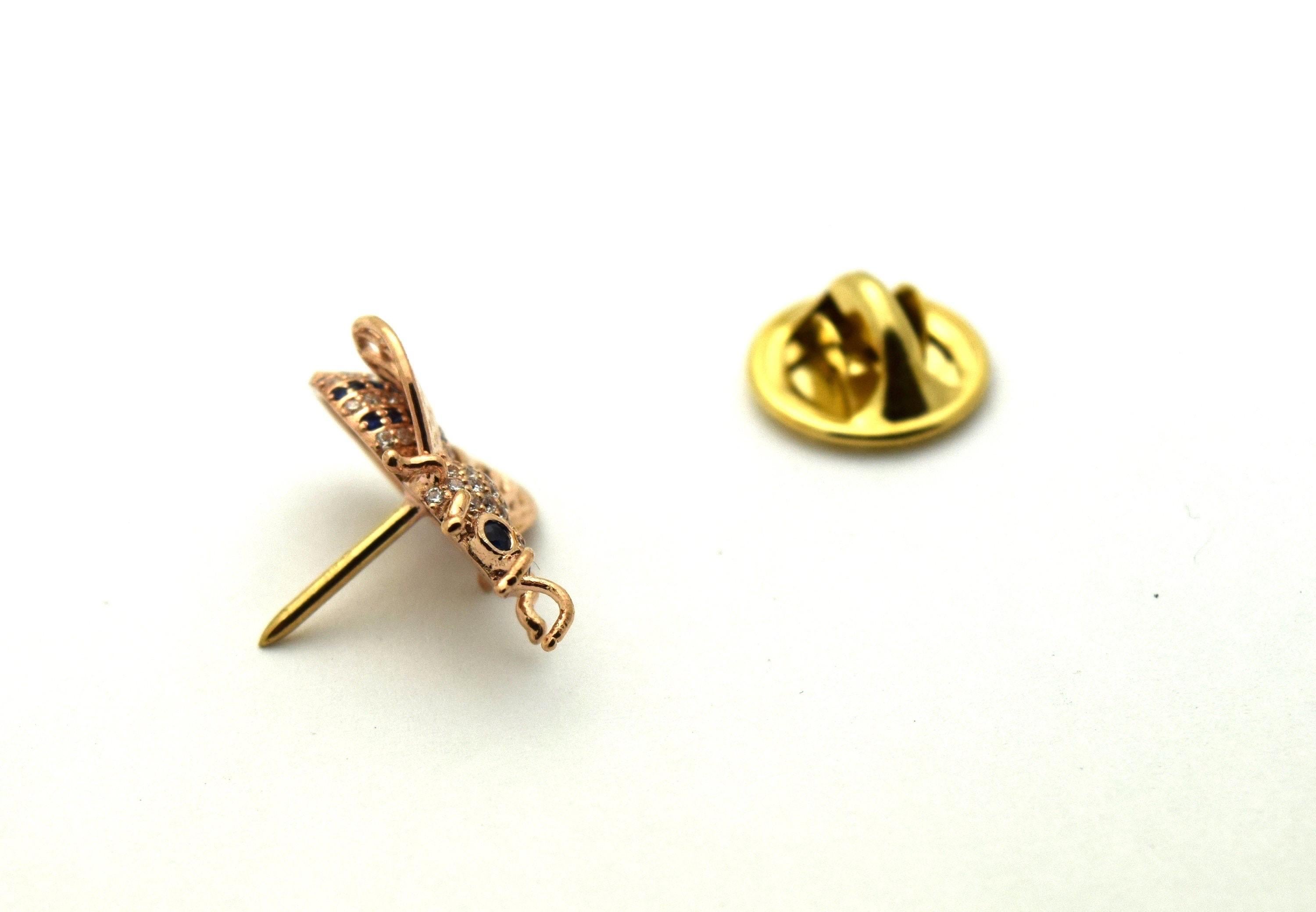 Brilliant Cut Bee brooch sapphire diamond brooch 14KT rose gold classy brooch For Sale