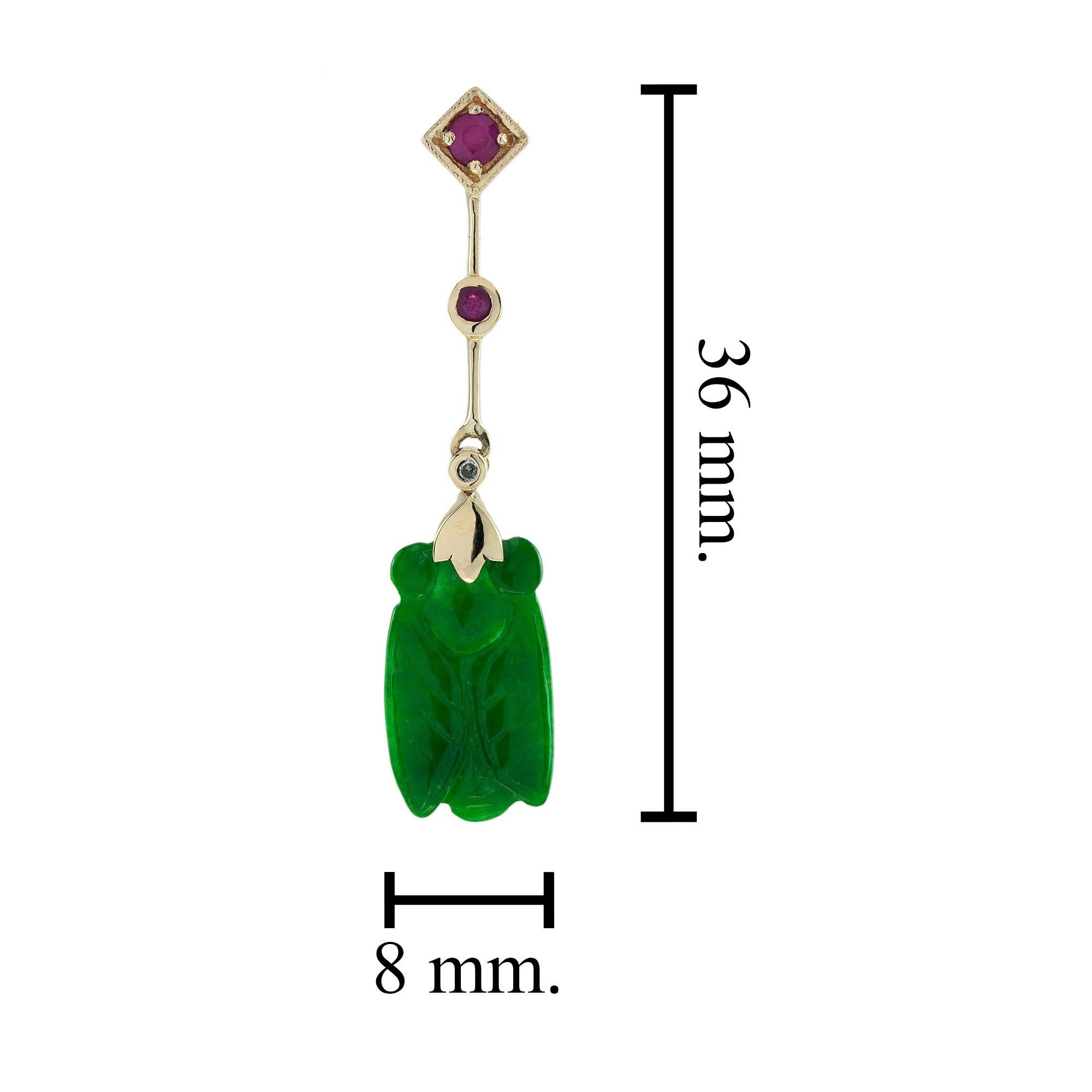Bee Carved Jade Ruby Diamond Vintage Style Dangle Earrings in 9K Yellow Gold In New Condition For Sale In Bangkok, TH