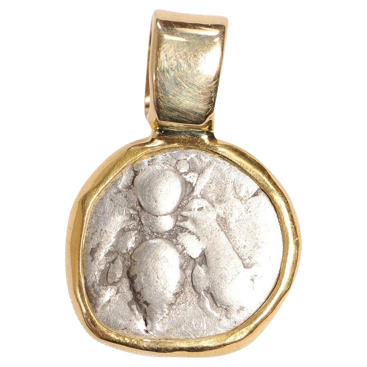 Bee Coin Pendant in 18K gold For Sale