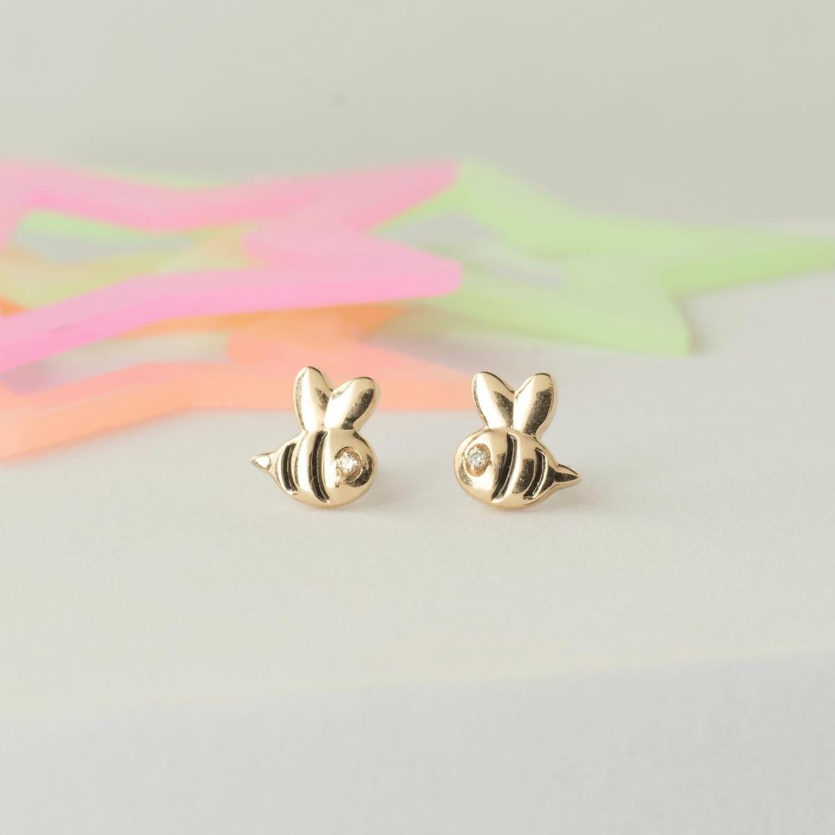 Boucles d'oreilles abeille en or massif 14K (certifié) Neuf - En vente à New Delhi, DL
