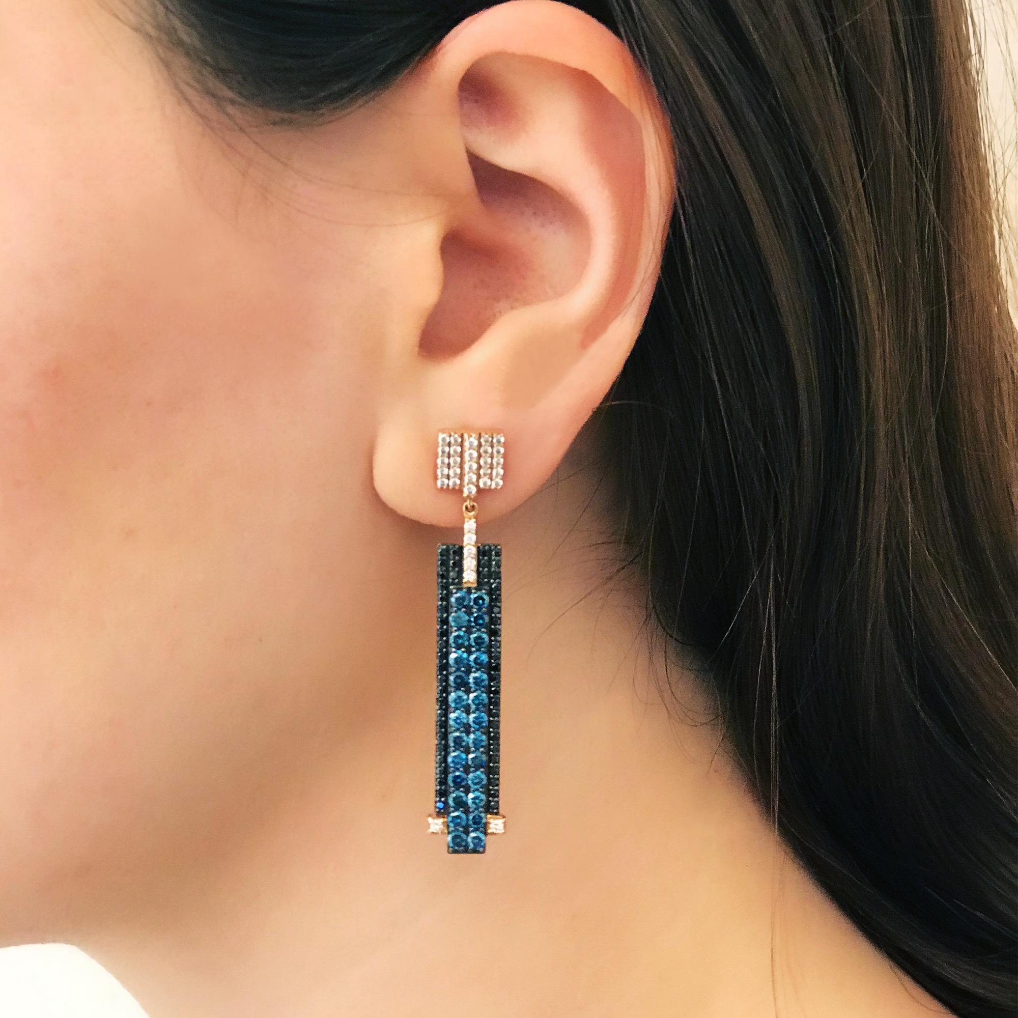 Responding to the inner workings of the soul, Mondrian Earrings are the perfect pair to accompany you on a creative and awakening journey. Set in 0.49 carat white, 3.28 carat black &blue diamonds, Mondrian carries a unique elegance and charm, while