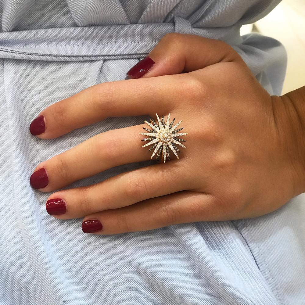 Contemporary Bee Goddess Rose Gold White and Brown Diamond Jardin Star Ring For Sale