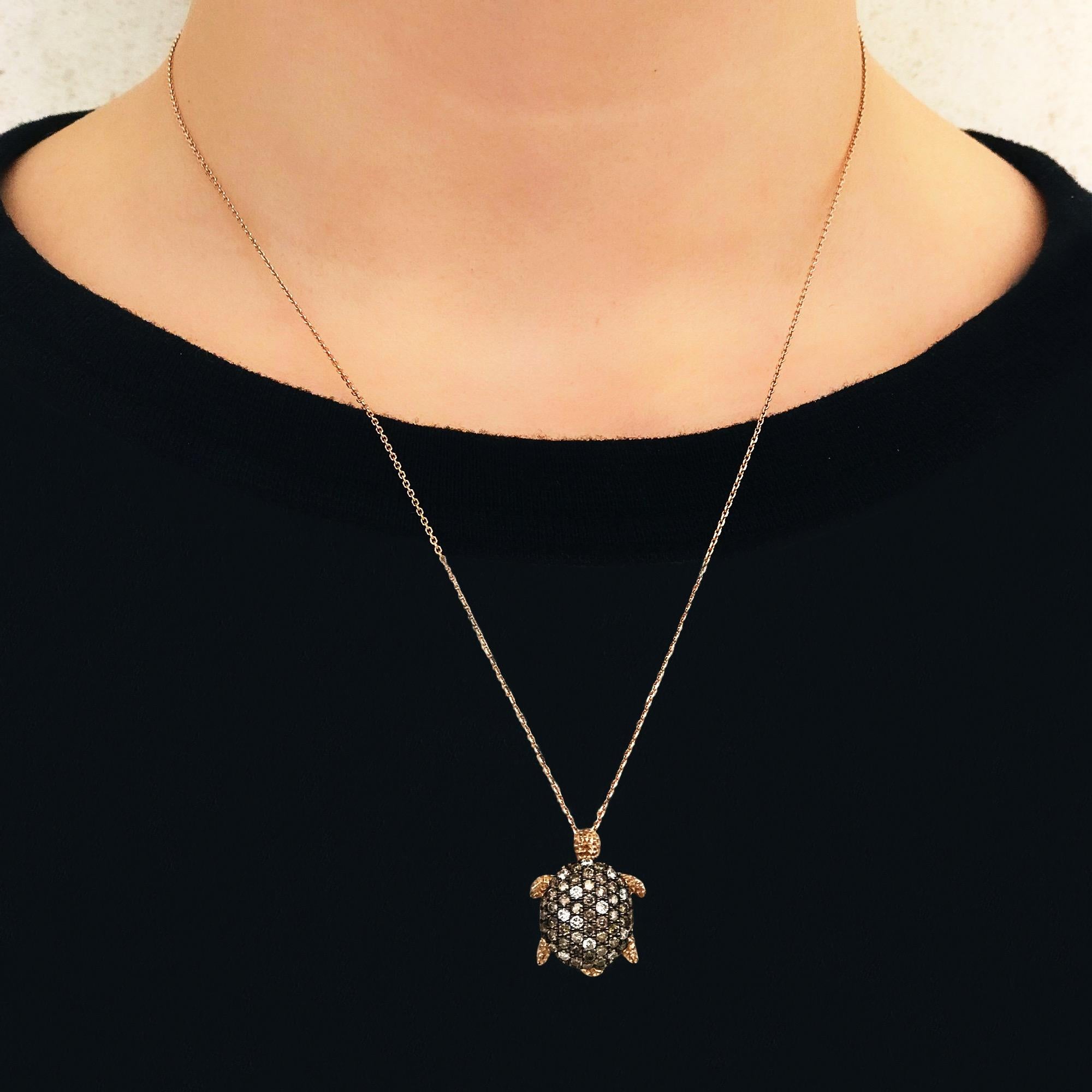 Bee Goddess Rose Gold White and Brown Diamond Turtle Necklace In New Condition For Sale In Istanbul, TR