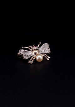 Bee Insect 14k Gold Brooch with Ruby and Pearl