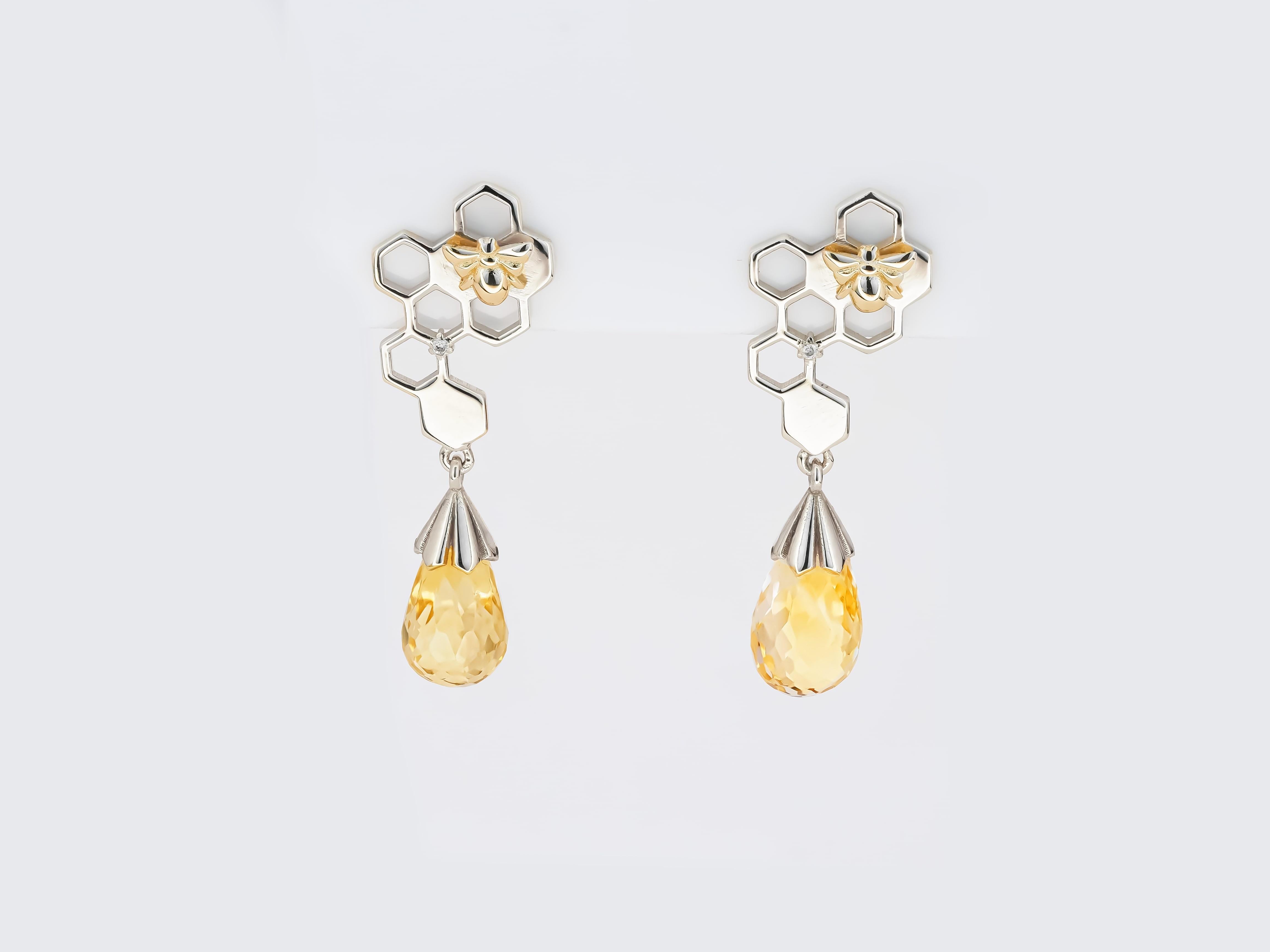 Briolette Cut Bee on Honeycomb 14k Gold Studs Earrings with with Citrines Briolettes