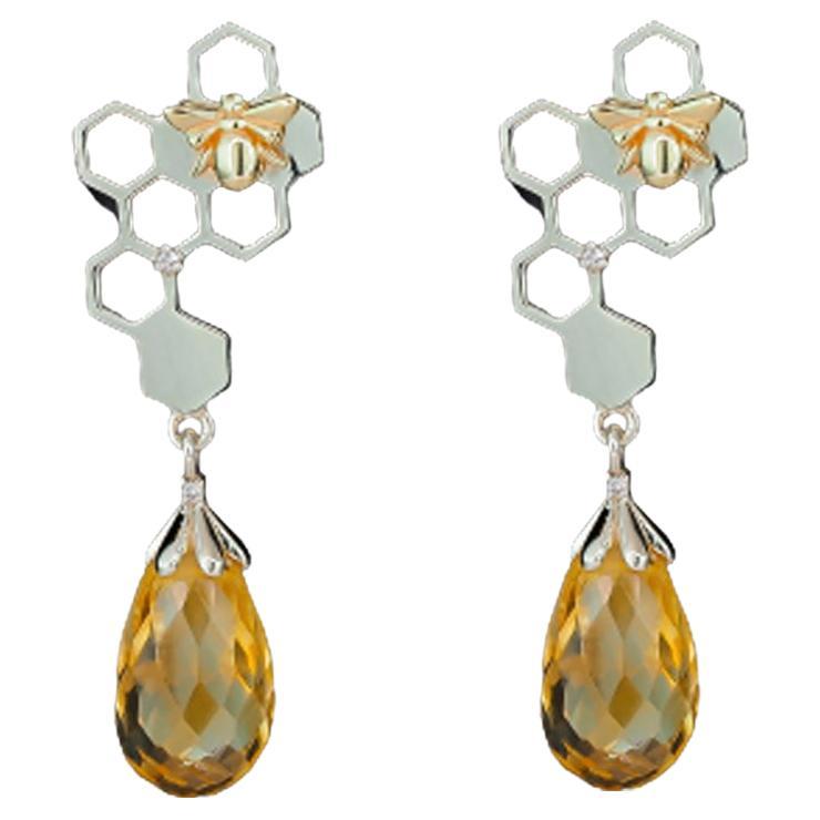 Bee on Honeycomb 14k Gold Studs Earrings with with Citrines Briolettes For Sale