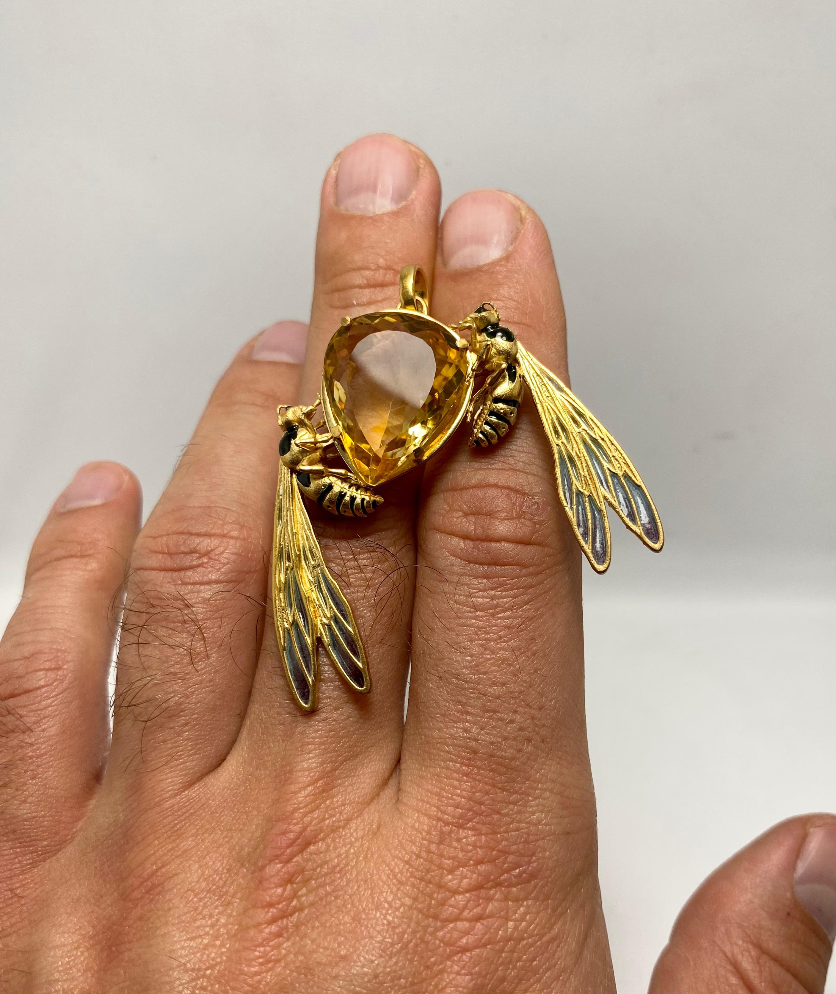Women's or Men's Bee Pendant in Vermeil Silver with Citrine and Plique-à-Jour Enamel Wings For Sale