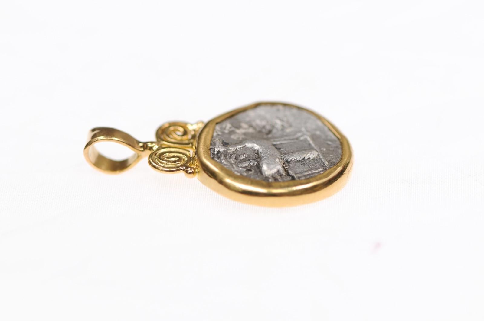 Bee Pendent w/ Gold Swirl Motif (pendant only) For Sale 7