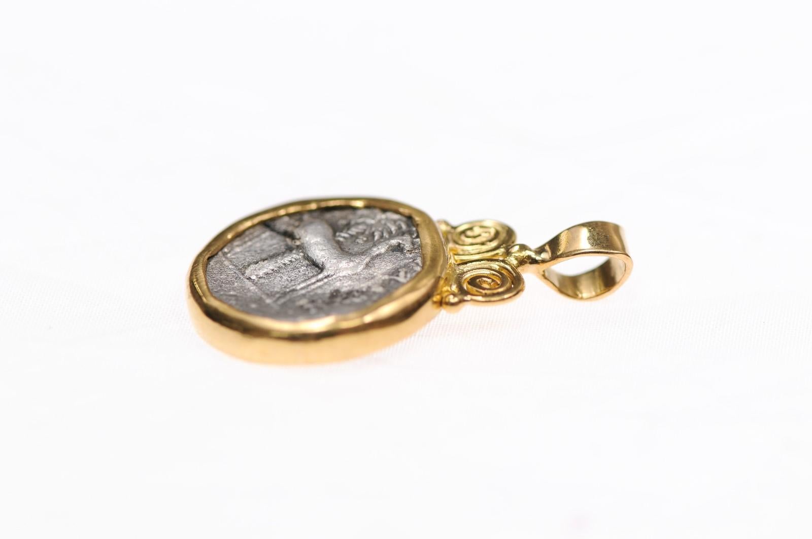 Bee Pendent w/ Gold Swirl Motif (pendant only) For Sale 8