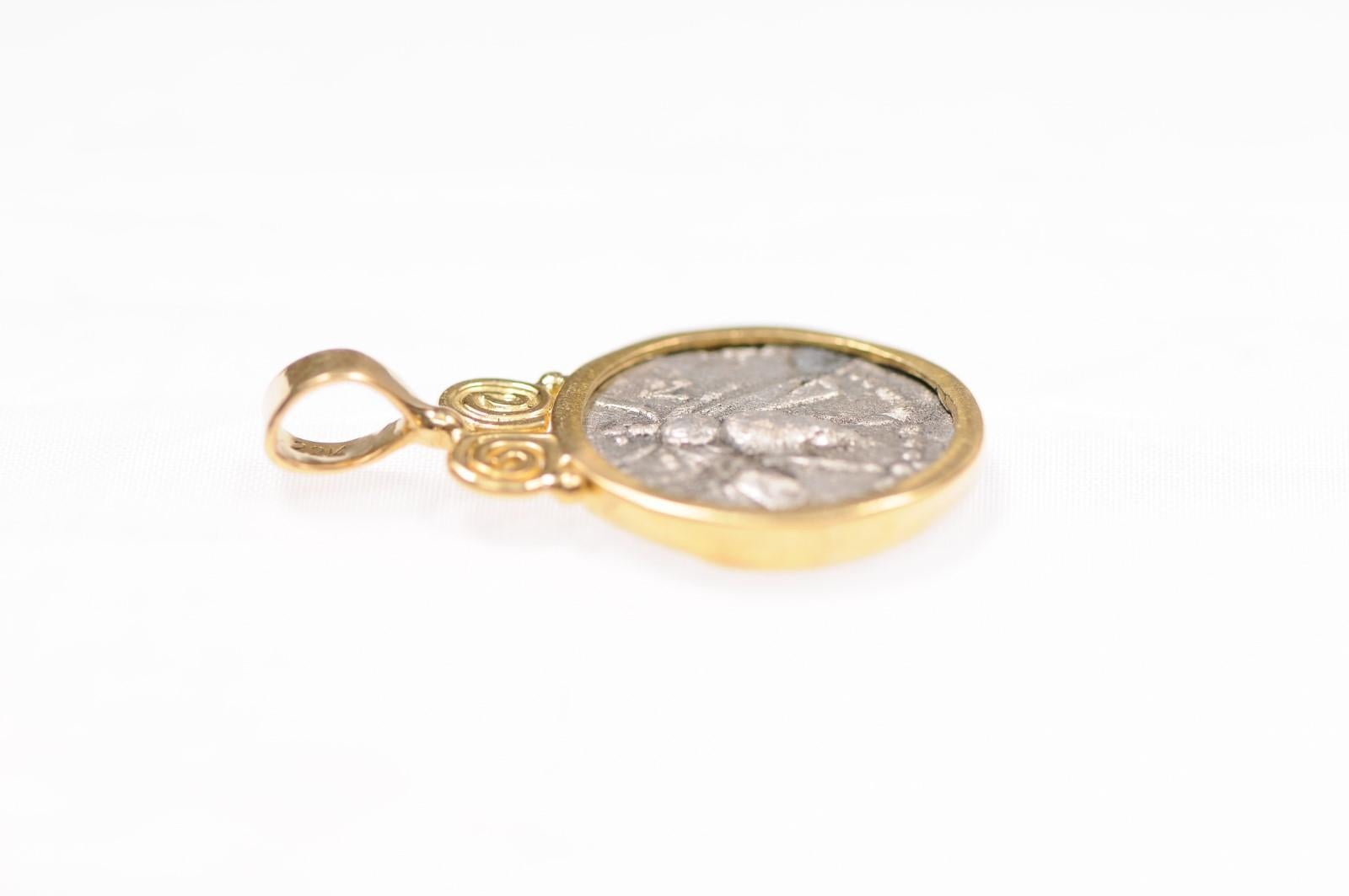 Women's or Men's Bee Pendent w/ Gold Swirl Motif (pendant only) For Sale