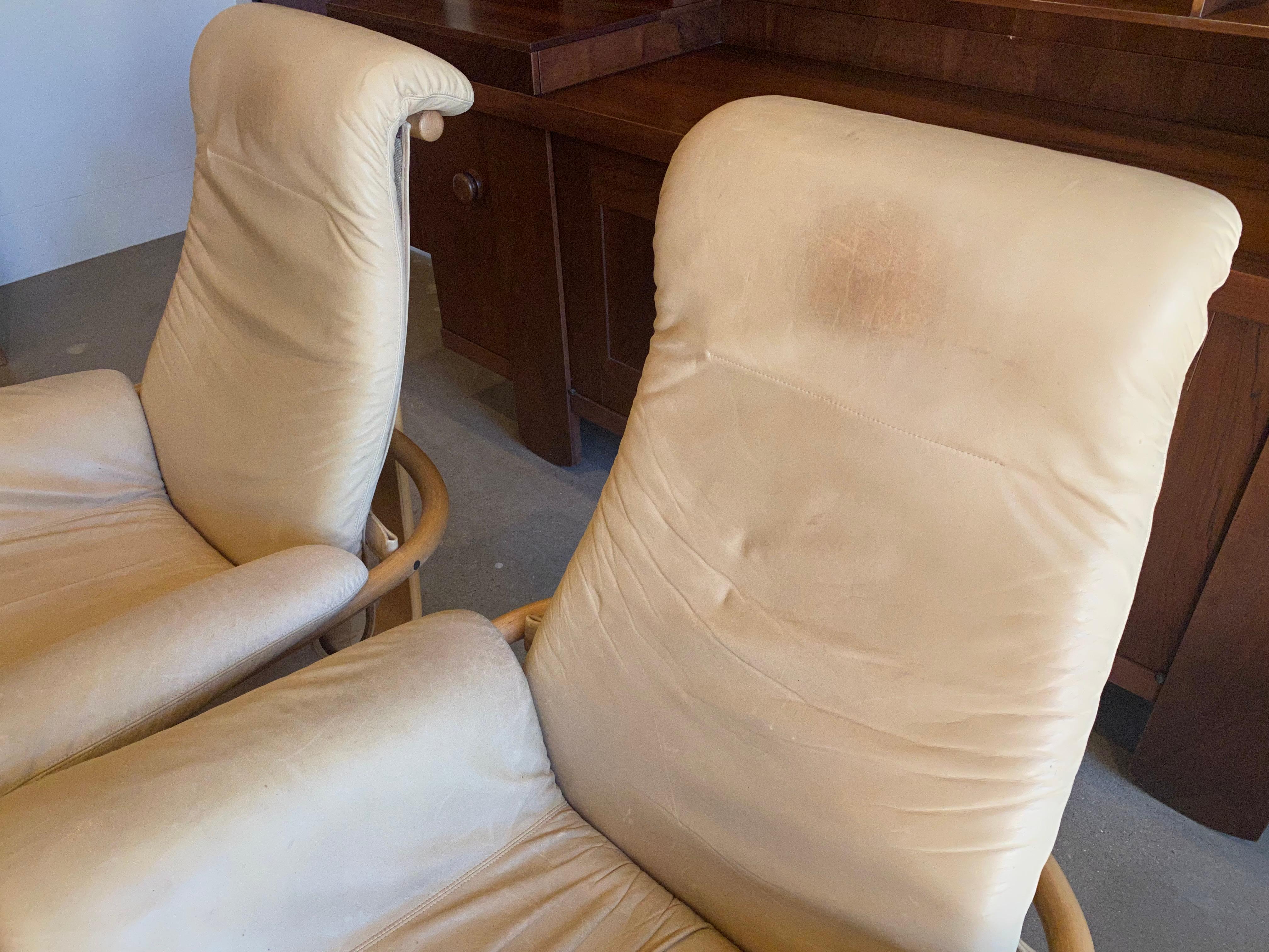 Beech and Buff Leather Scandinavian Lounge Chairs, 1970's 2