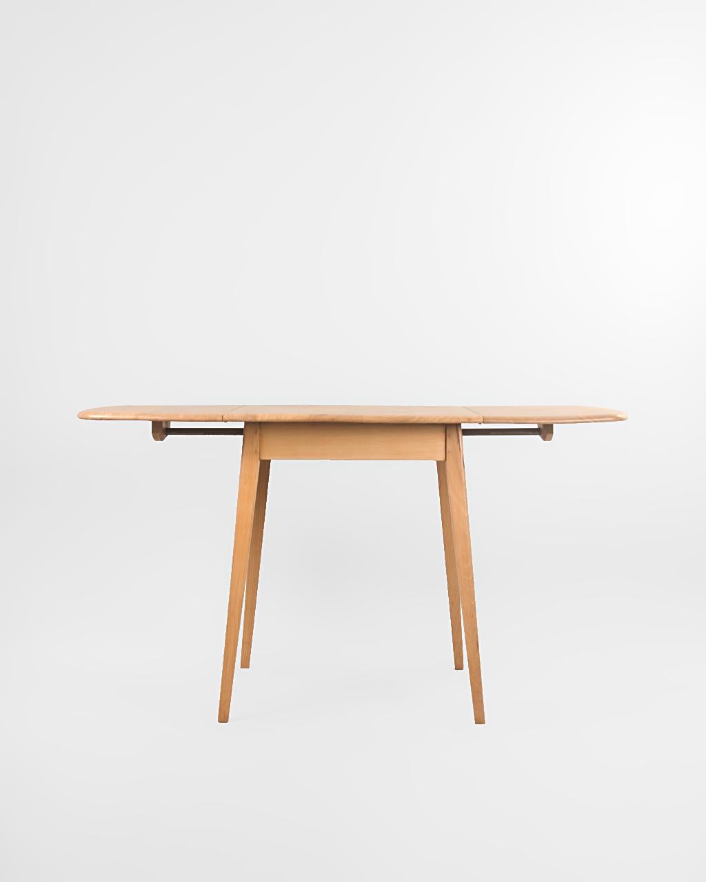 Mid-Century Modern Beech and Elm Foldable Dining Table by L. Ercolani for Ercol, circa 1960 For Sale