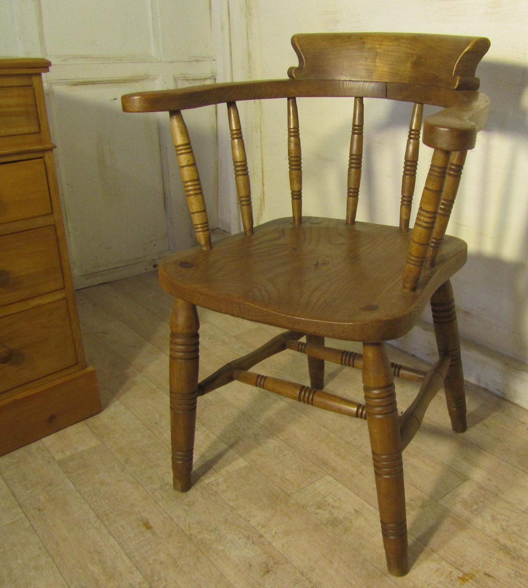 Beech and Elm Smokers Bow Office or Desk Chair

This solid Beech and Elm chair has an attractive curving back with a very wide curved top rail and turned spindles beneath 

The chair stands on sturdy turned legs and has been kept in good sound