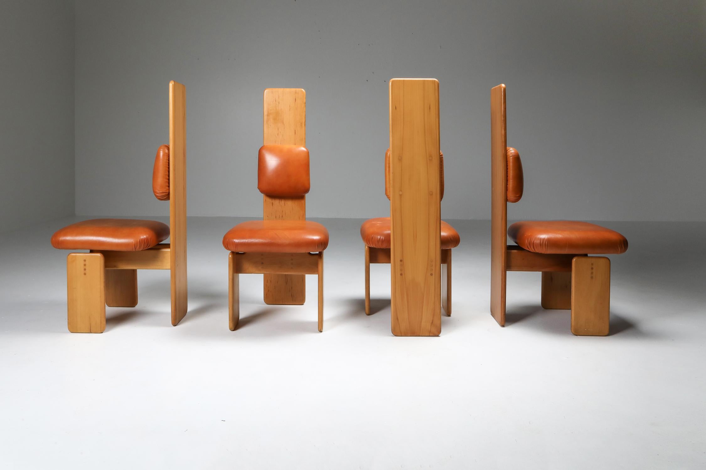 Beech and Leather Dining Chairs by Mario Marenco, Italy, 1970s In Excellent Condition For Sale In Antwerp, BE