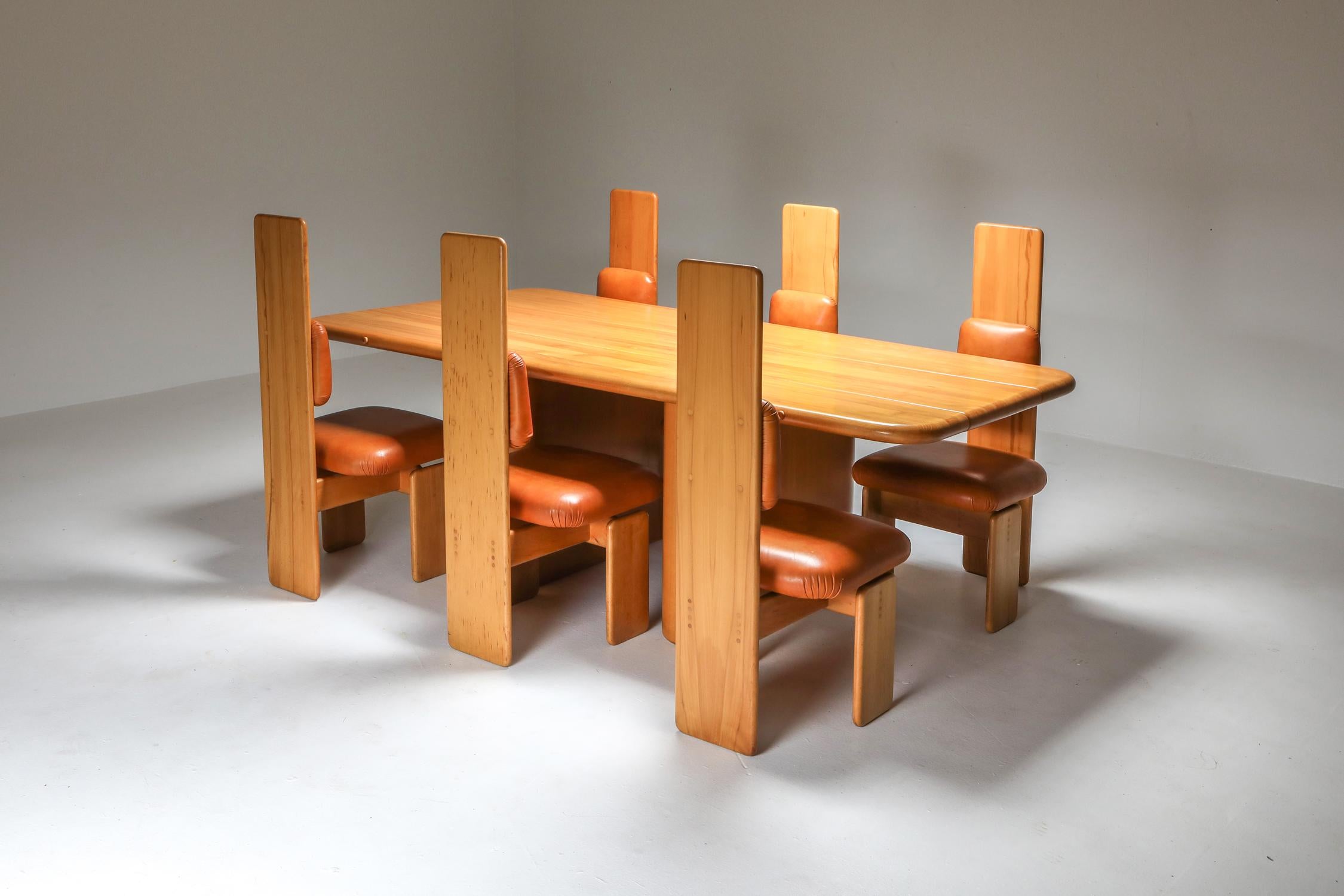 Beech and Leather Dining Room Set by Mario Marenco, Italy, 1970s In Excellent Condition For Sale In Antwerp, BE