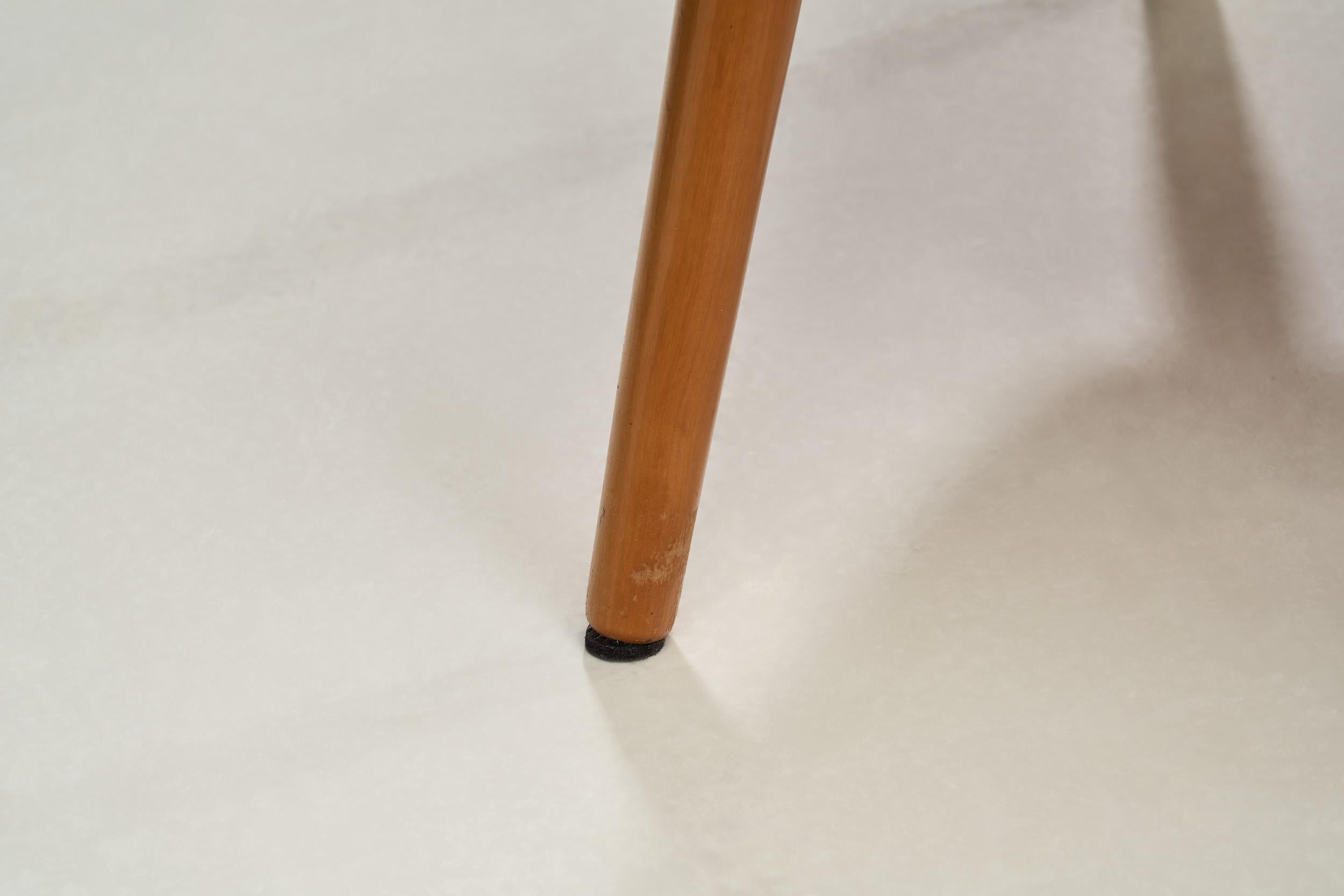 Panchina in legno di Beeche e Teak, Europa, metà del XX secolo in vendita 8