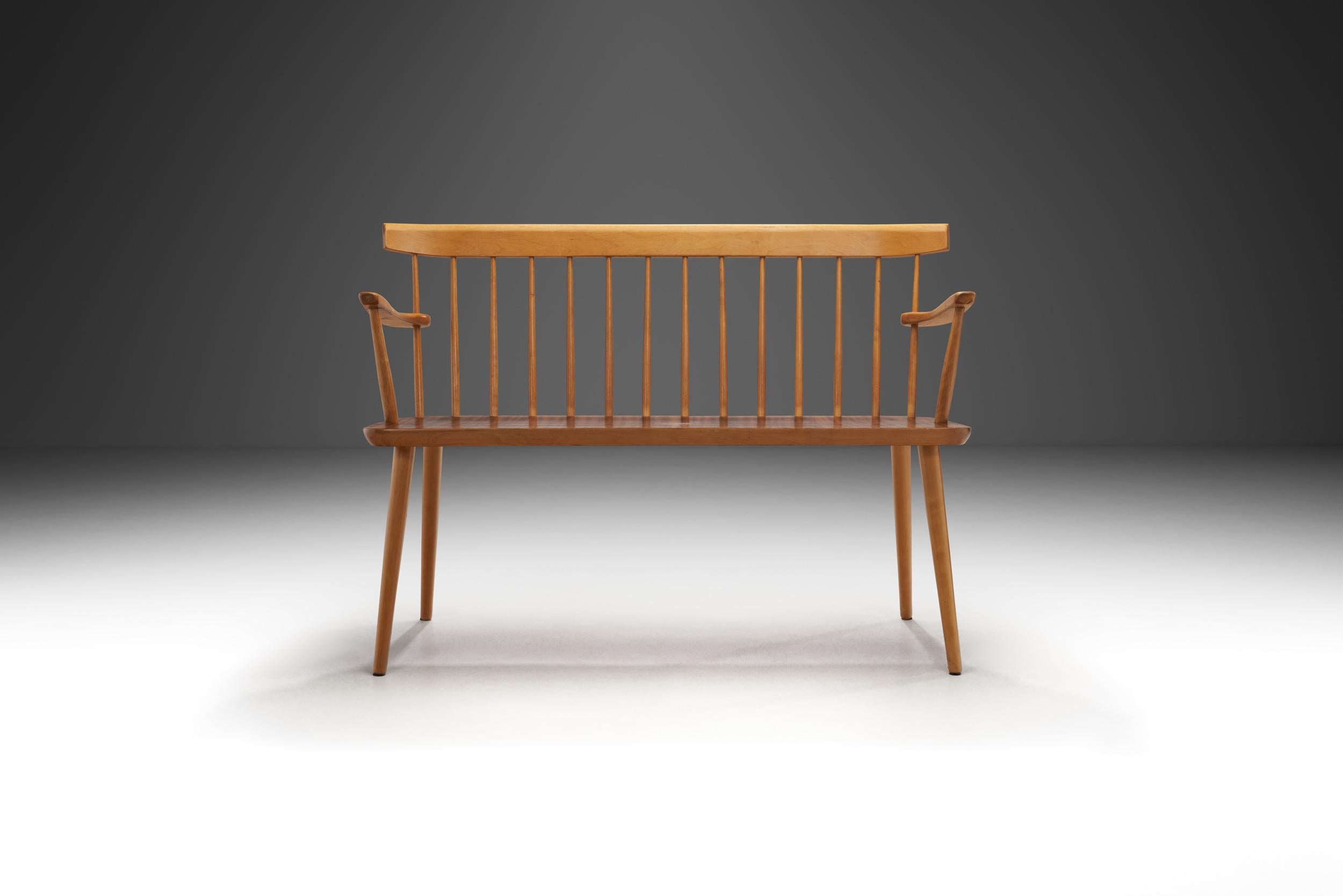 Mid-Century moderno Panchina in legno di Beeche e Teak, Europa, metà del XX secolo in vendita