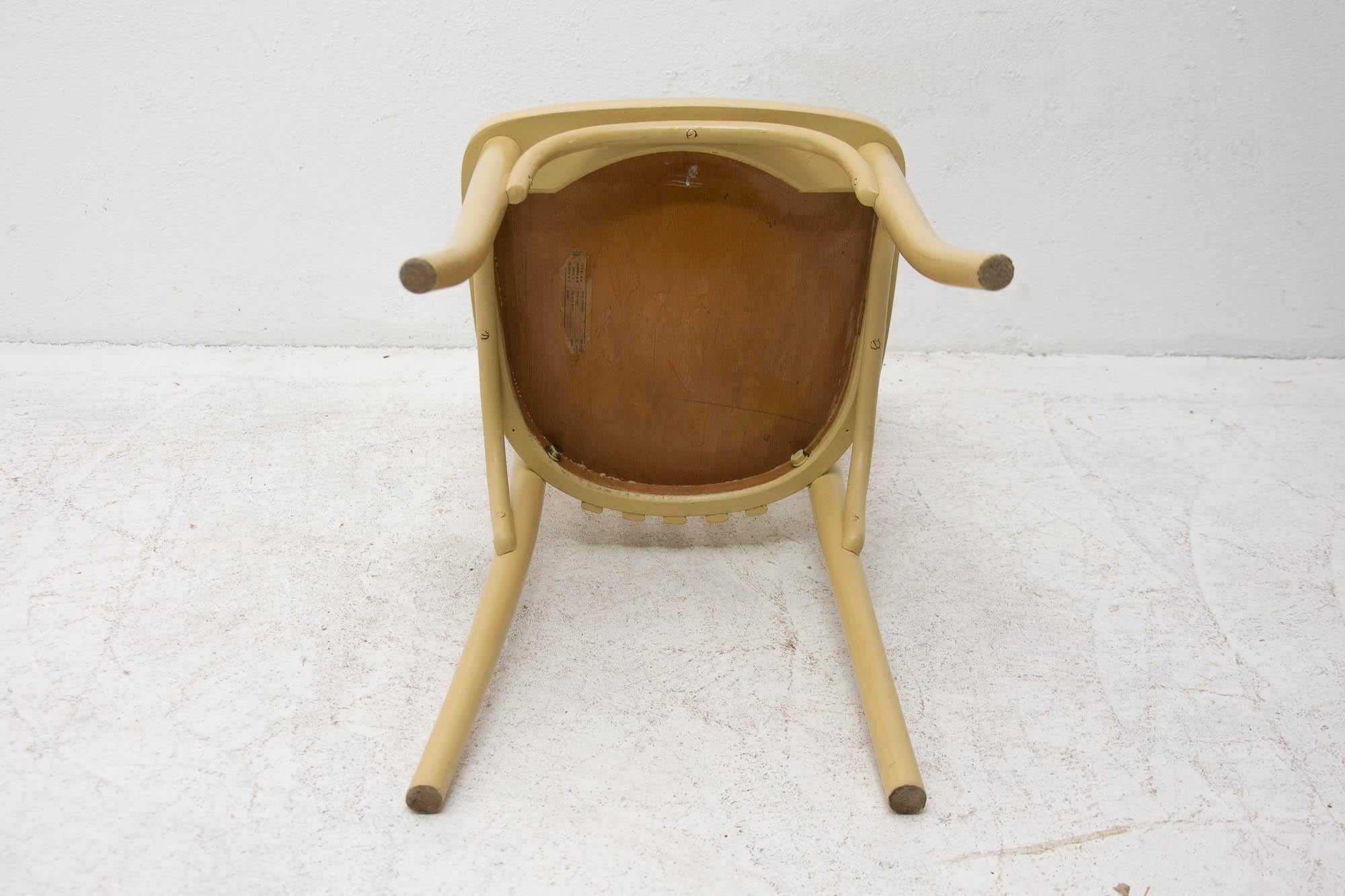 Beech Bentwood Chair from Thonet, 1950s 5