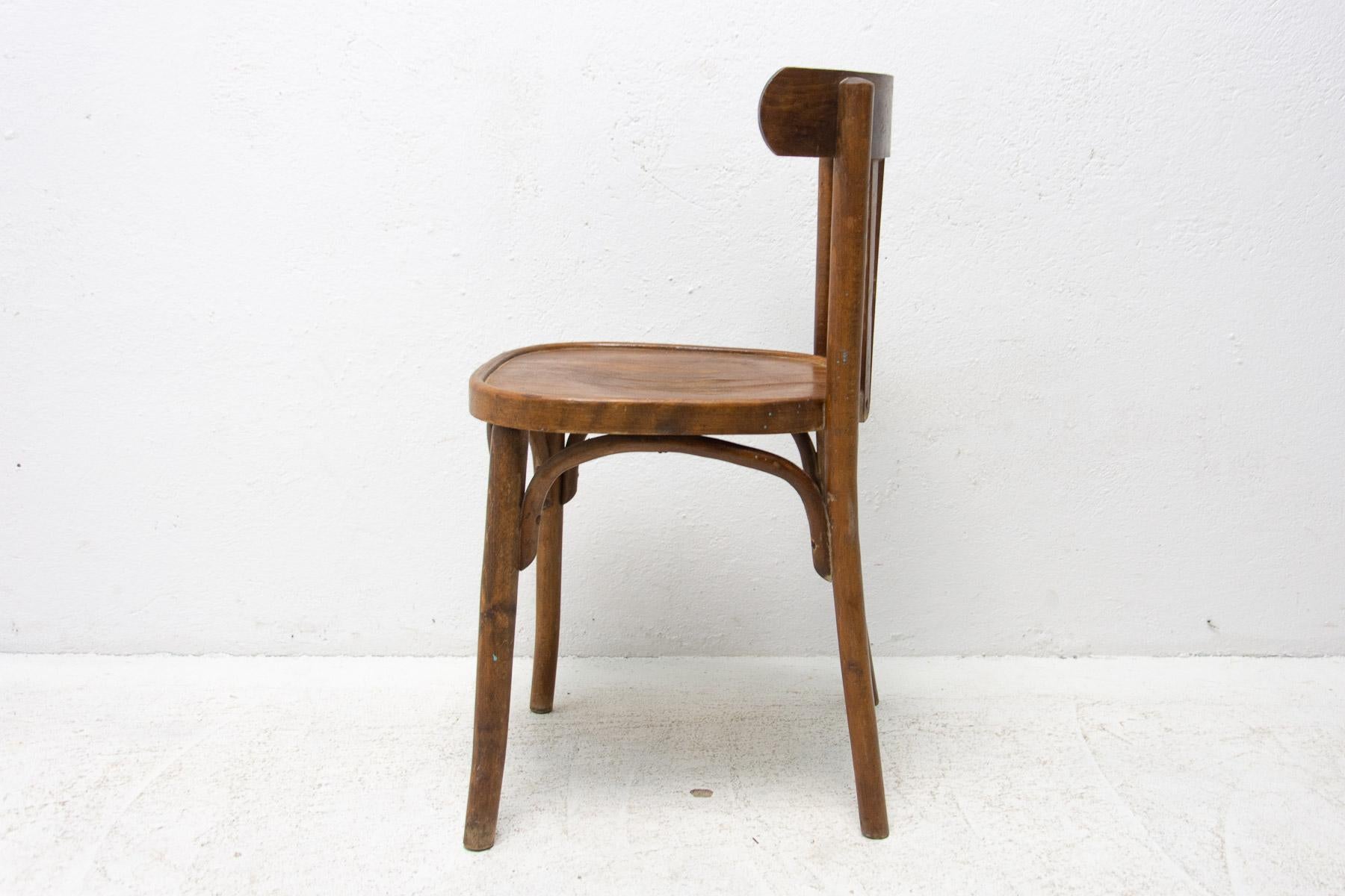 Beech bentwood Chair from Thonet, 1950´s In Good Condition In Prague 8, CZ