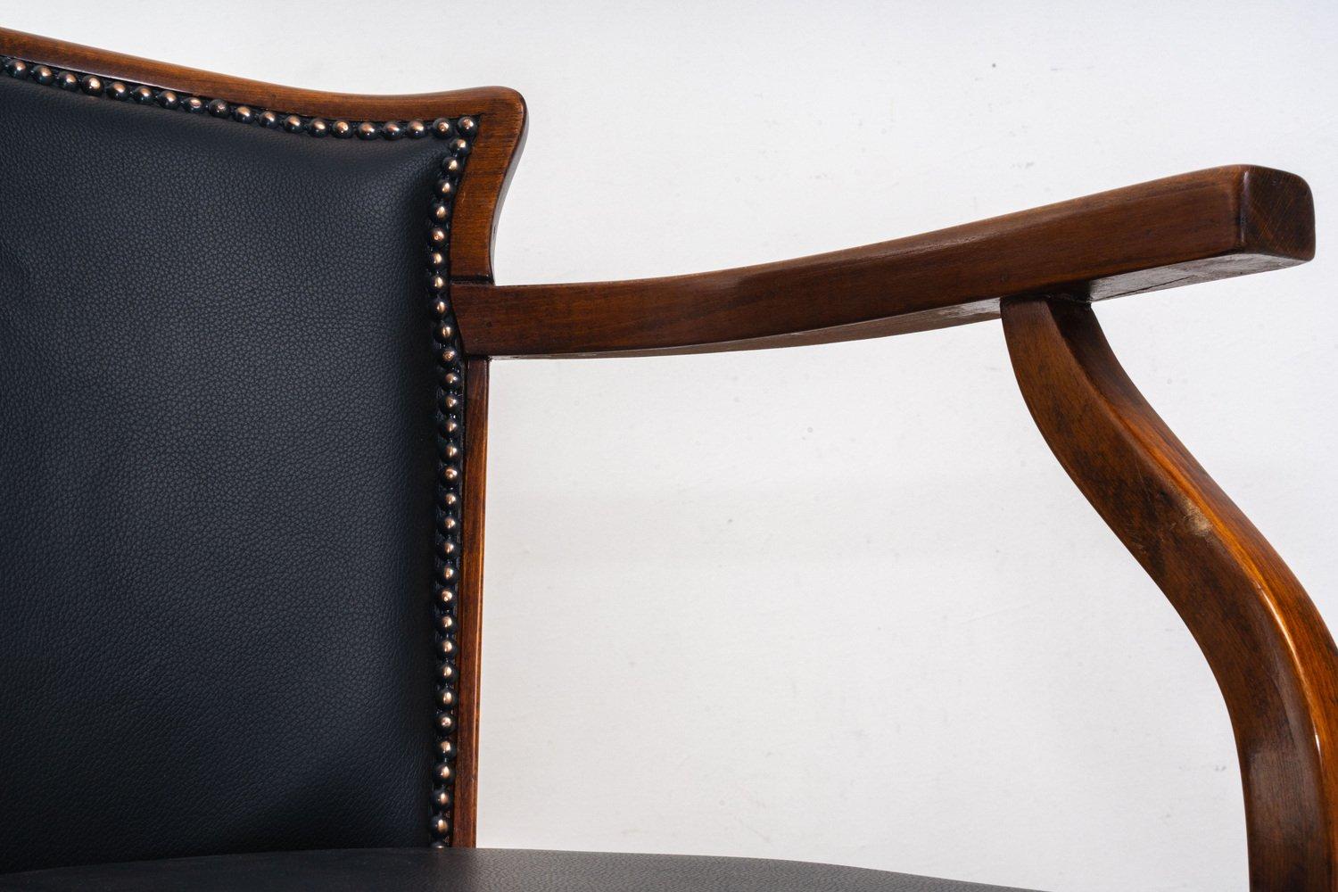 Chaises en hêtre d'Adolf Loos pour Thonet en vente 11