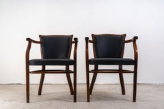 Sedie Beeche di Adolf Loos per Thonet