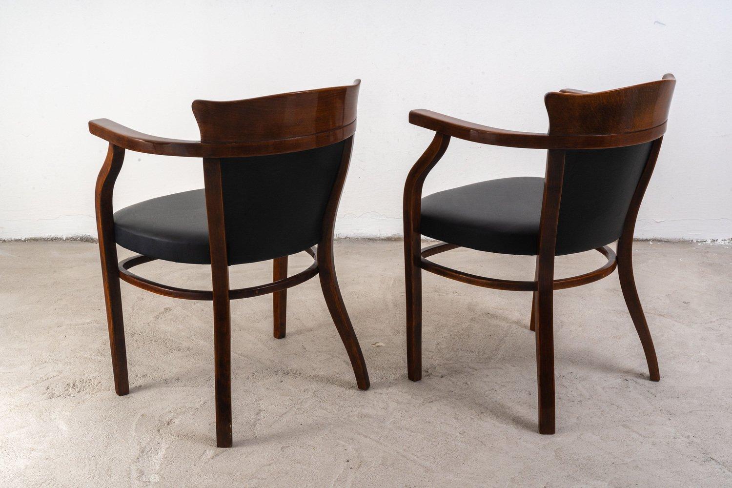 Cuir Chaises en hêtre d'Adolf Loos pour Thonet en vente