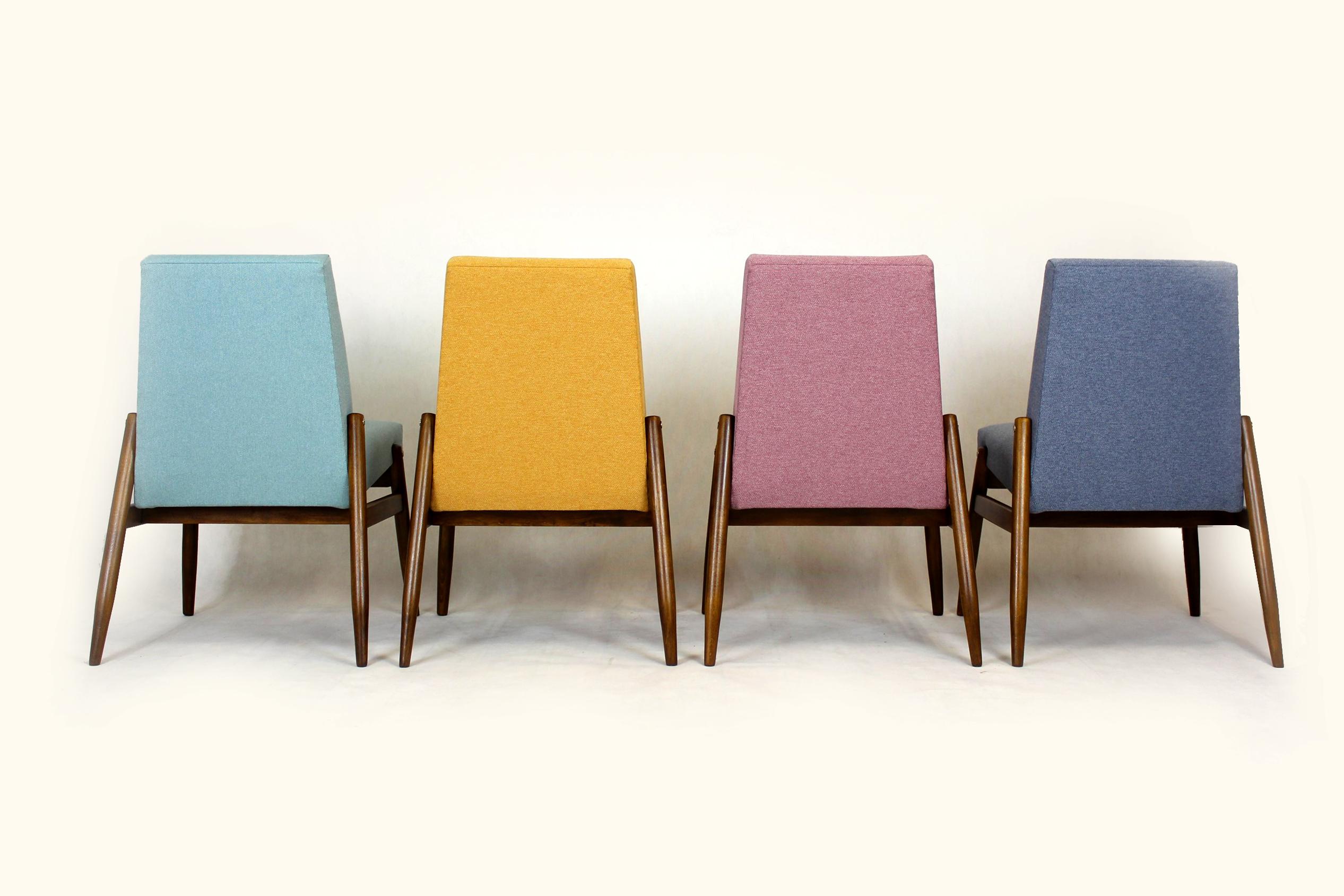 Beech Chairs from Zamojskie Fabryki Mebli, 1960s, Set of 4 For Sale 5