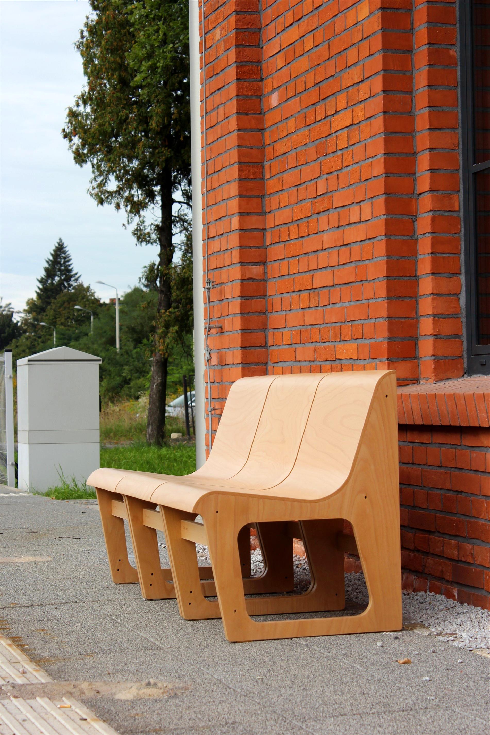 Contemporary Beech Plywood Symposio Bench / Chairs by René Šulc for Ton, 2010s