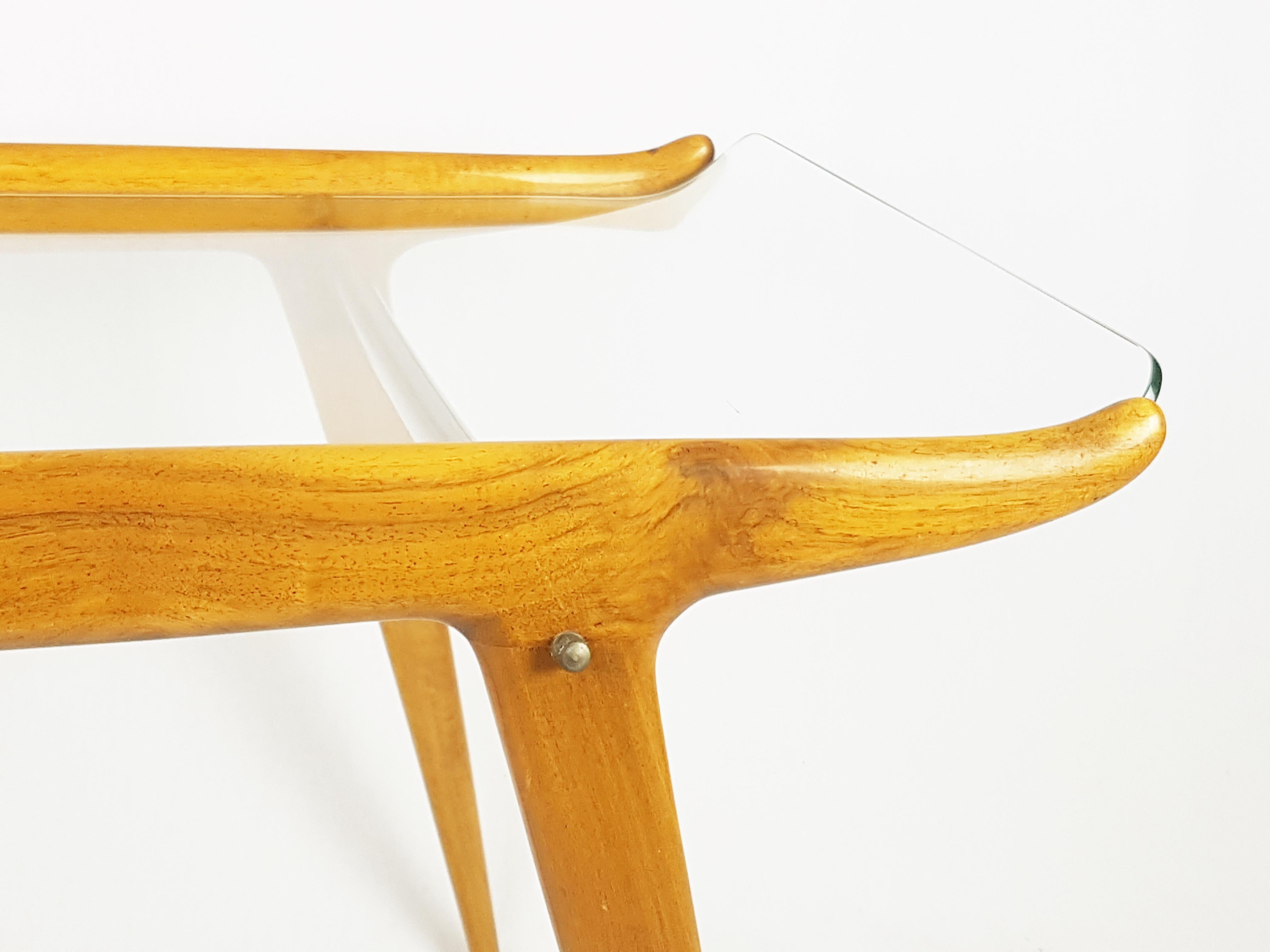 Table basse en bois de Beeche et verre bombé Mid Century Modern dans le style de Font. Bon état - En vente à Varese, Lombardia
