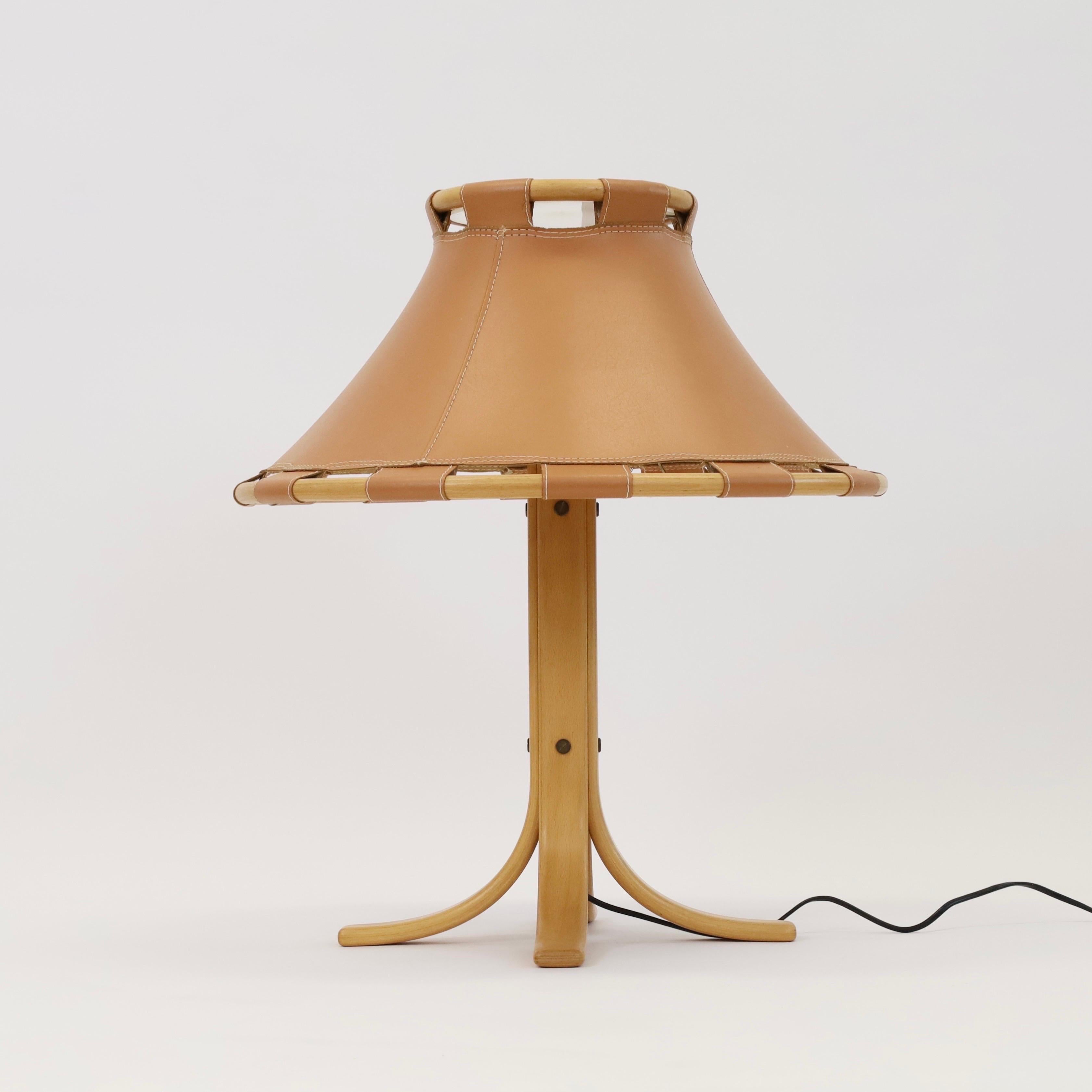 Lampe de bureau en bois de hêtre et cuir d'Anna Ehrner pour Atelje Lyktan, 1970, Suède en vente 6