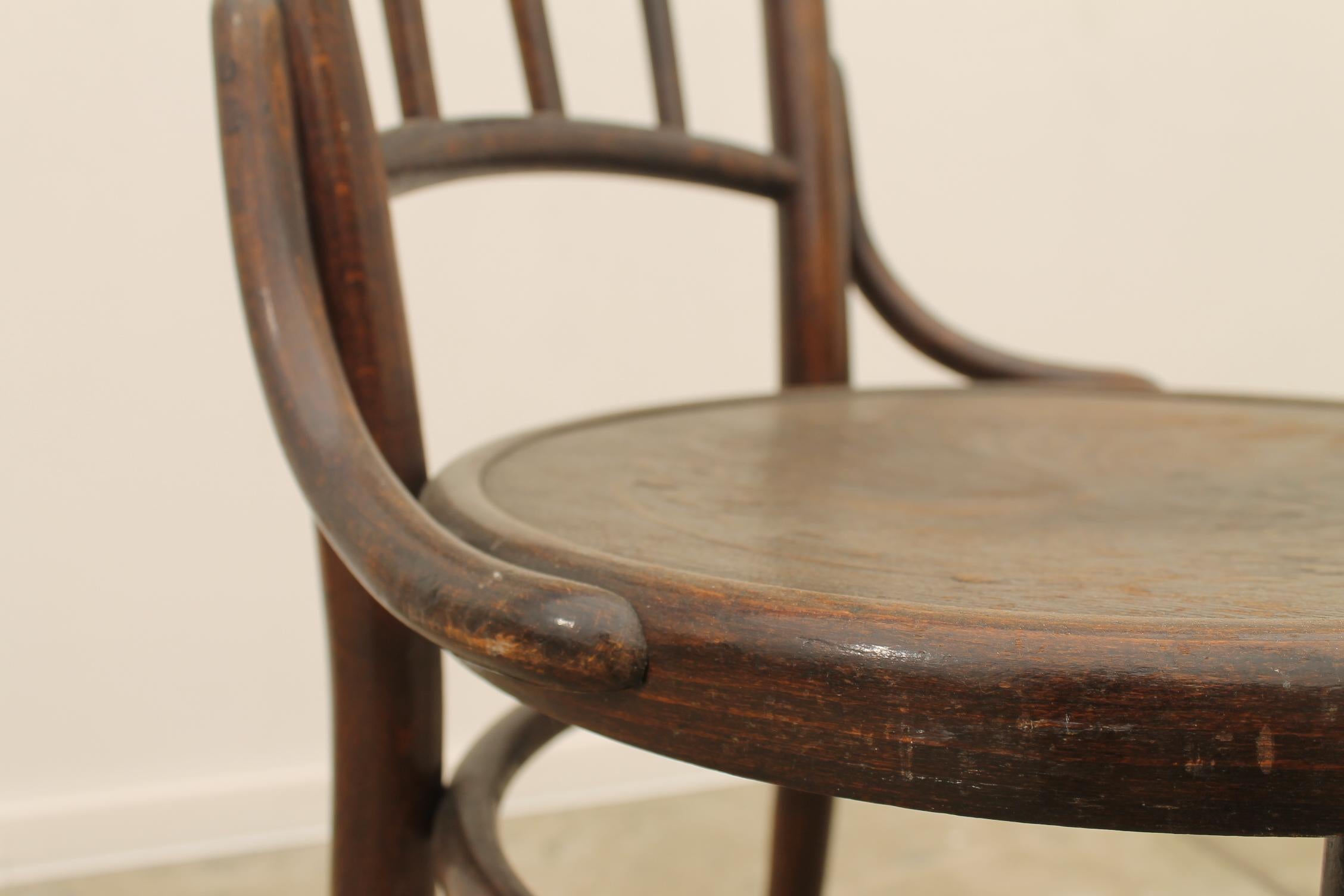 Beechwood Chair Thonet, Czechoslovakia, 1930s For Sale 6