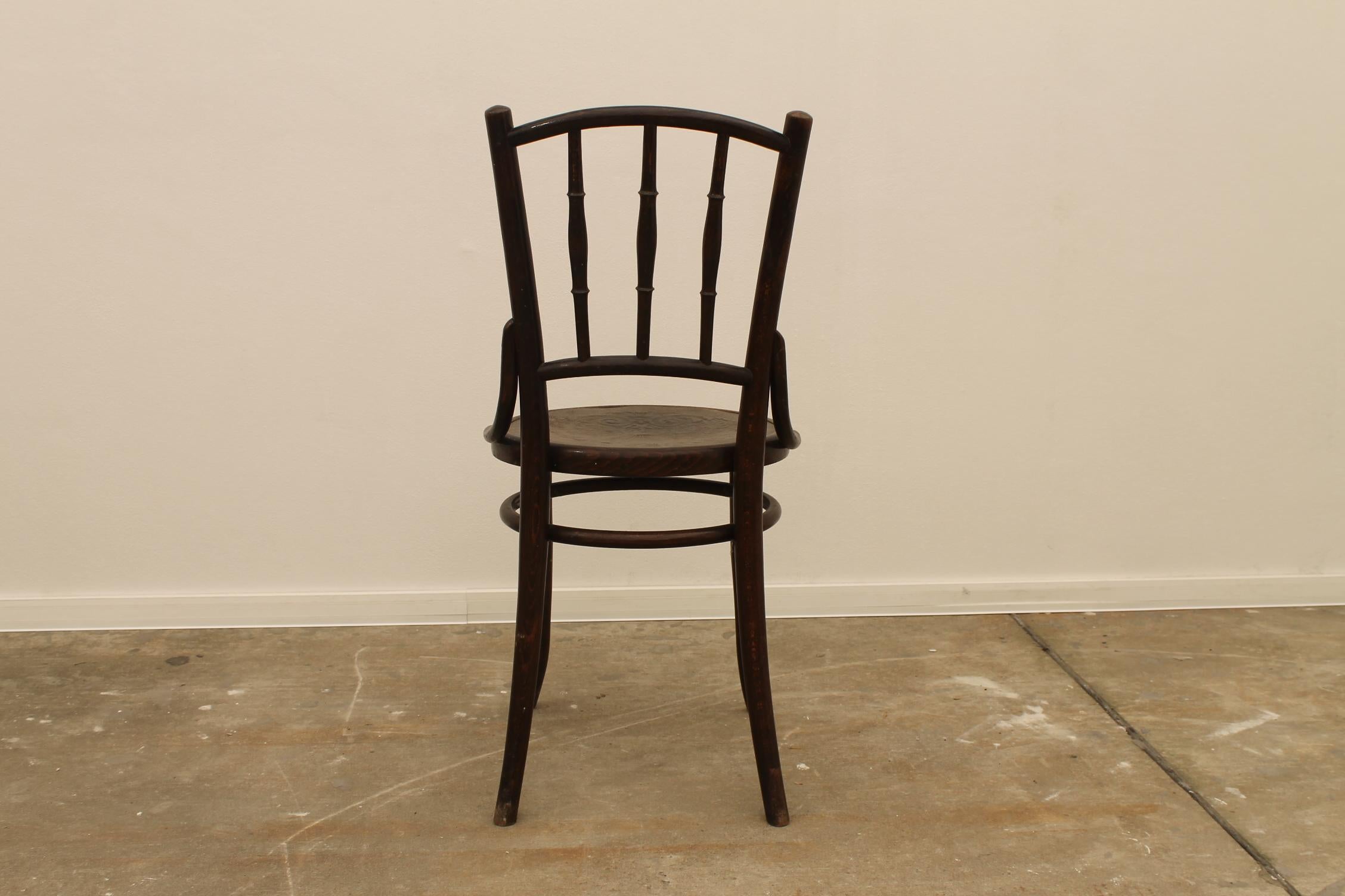 Beechwood Chair Thonet, Czechoslovakia, 1930s For Sale 1