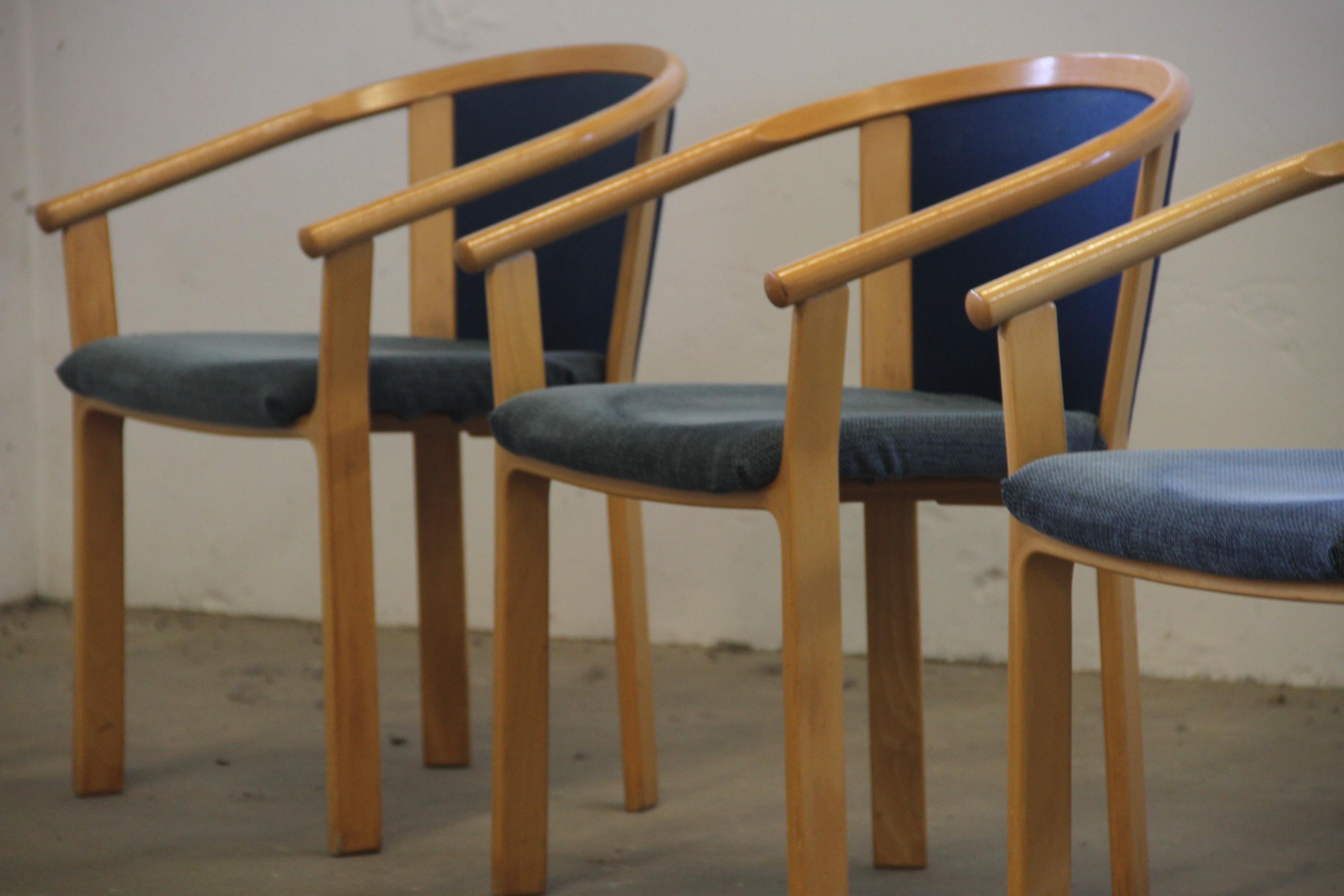 Danish Beech Wood Dining Chairs by Rud Thygesen & Johnny Sørensen for Magnus Olesen For Sale