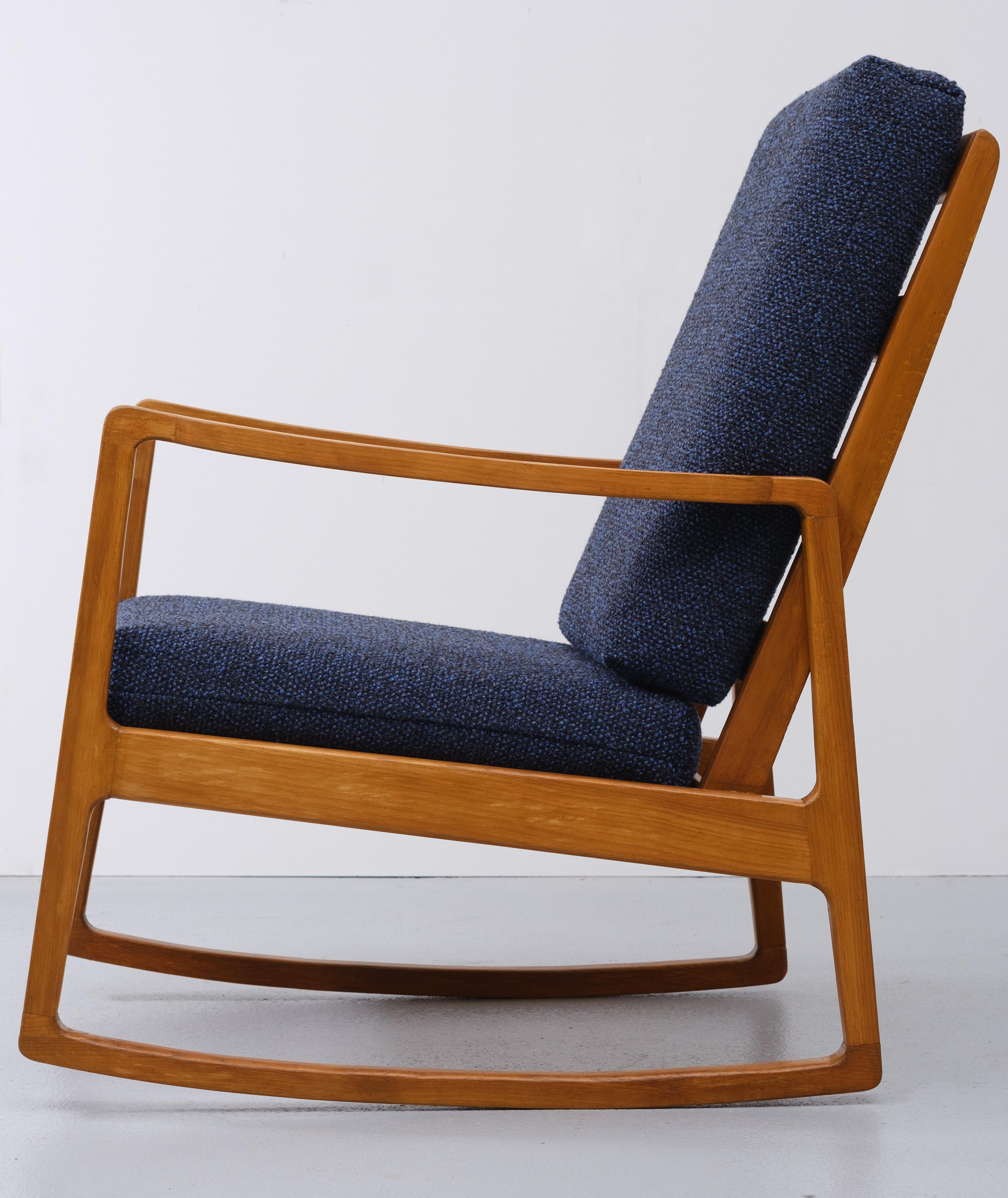 Beechwood Rocking Chair Ole Wanscher 1960s  1