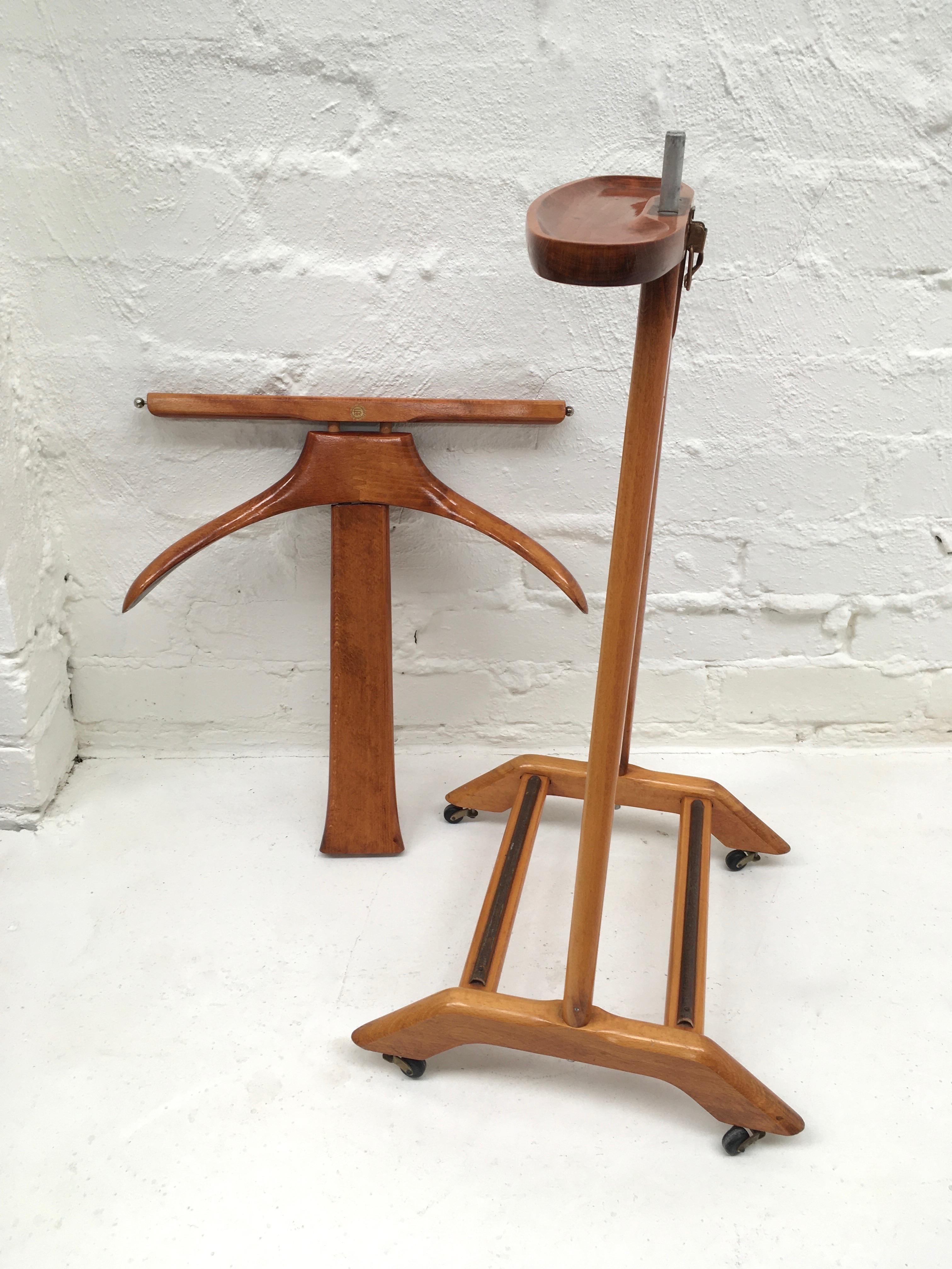 Beechwood Valet Stand by Fratelli Reguitti in Style of Ico Parisi, Italy, 1950s 4