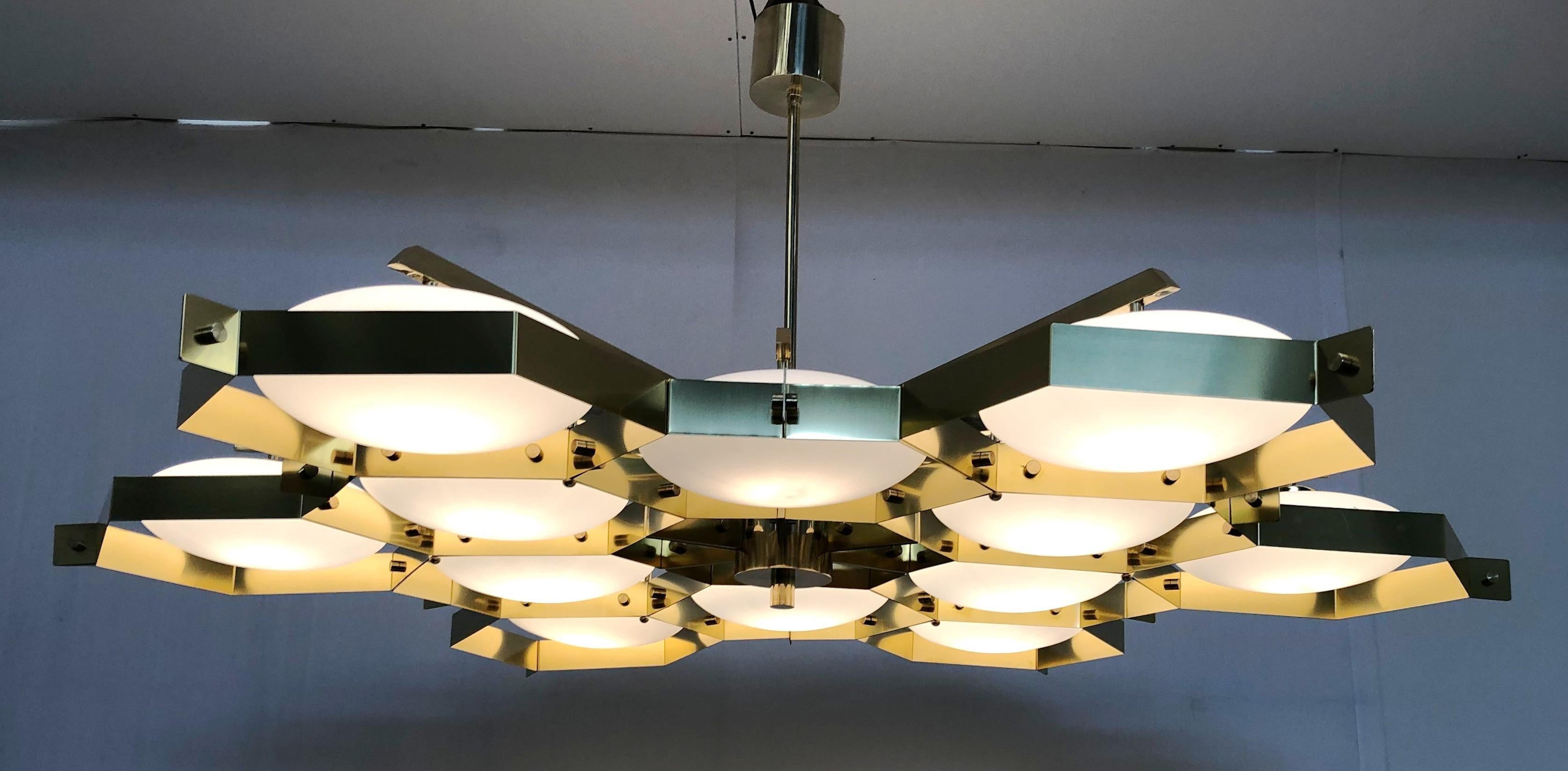 Lampadario Beehive di Fabio Ltd in vendita 3