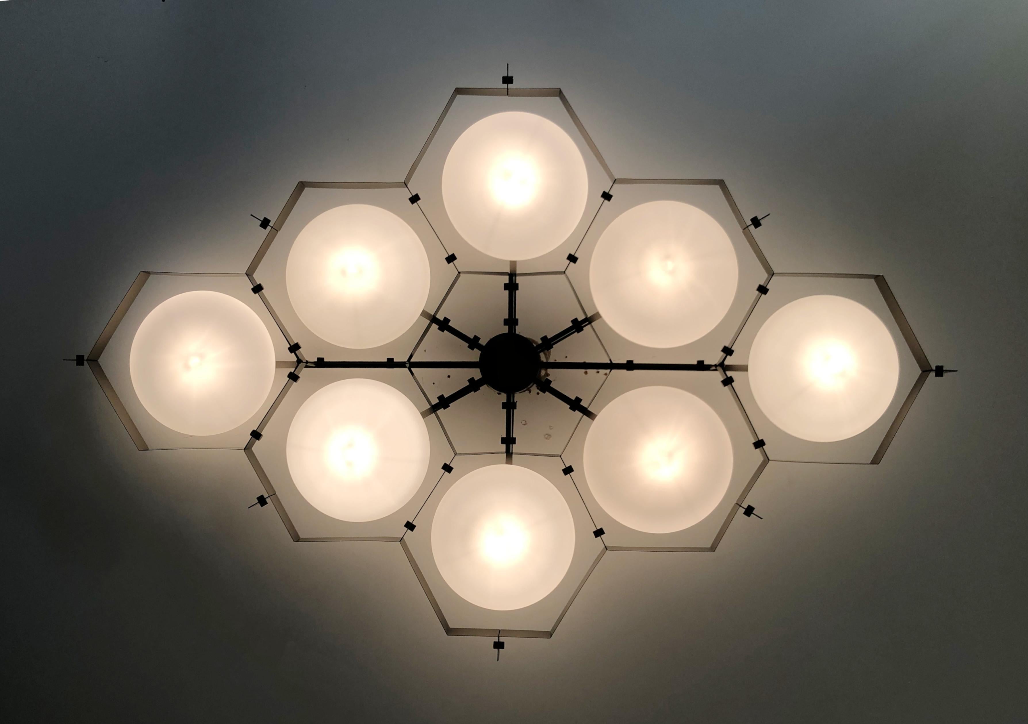 XXIe siècle et contemporain Monture encastrée Beehive de Fabio Ltd en vente