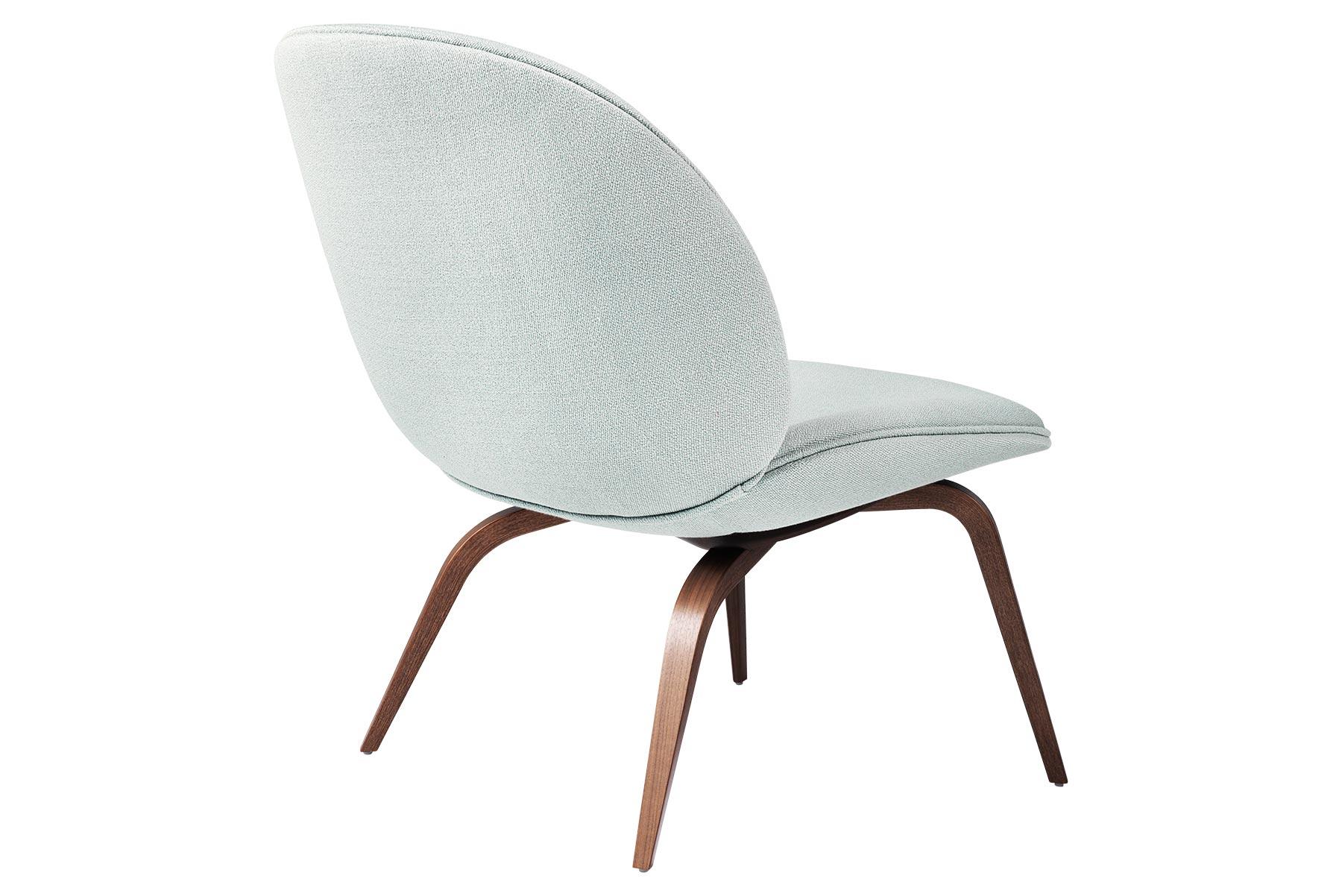 Continuing the success of the Beetle collection, GUBI is adding a wood base to the Beetle lounge chair in oak, smoked oak finish and black stained beech. The Beetle lounge chair carries strong references to GamFratesi’s inspirational source; the