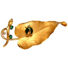 Beetle on Leaf 14 Karat Natural Emerald and Diamond Brooch Pin 3D