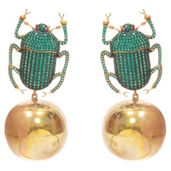 BEGUM KHAN green emerald bug 9K yellow gold ball dangling clip on earring