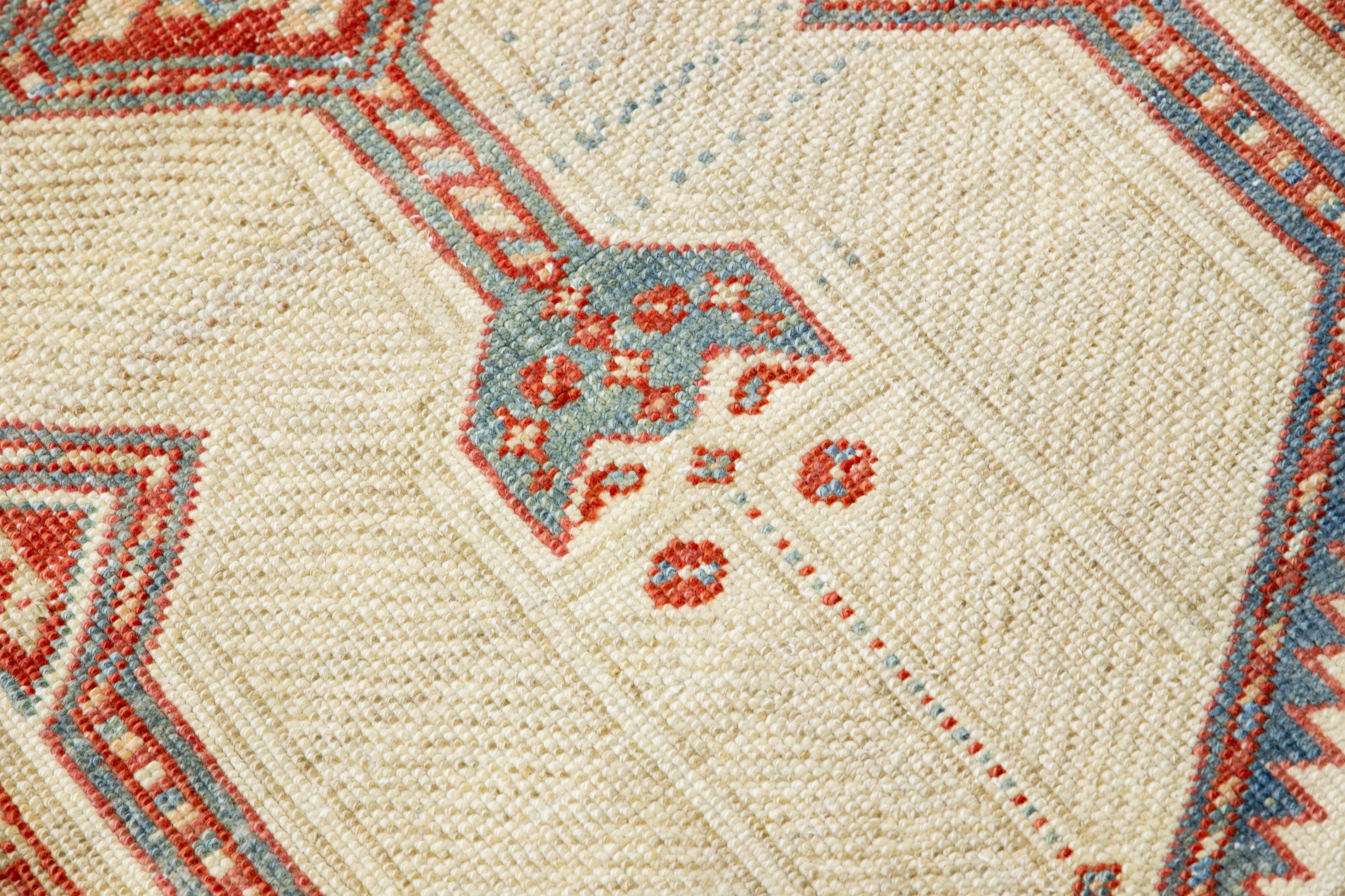 20th Century Beige 1910s Antique Serab Handmade Tribal Wool Runner For Sale