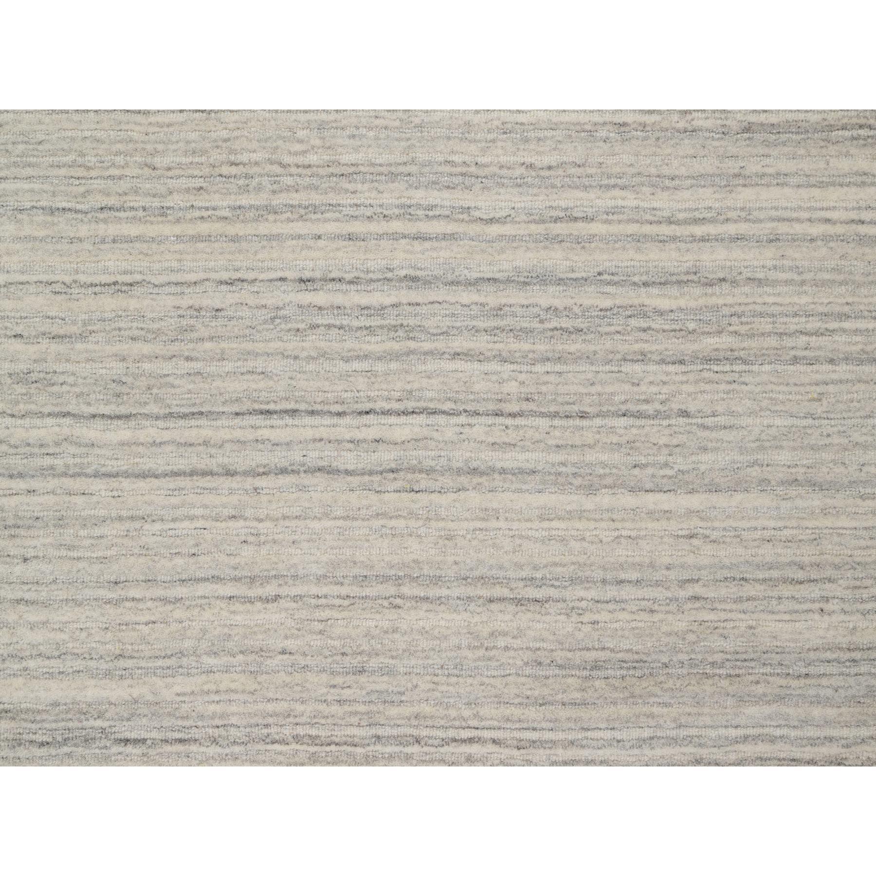 Beige All Wool Modern Design Hand Loomed Thick and Plush Oversized Oriental Rug For Sale 2