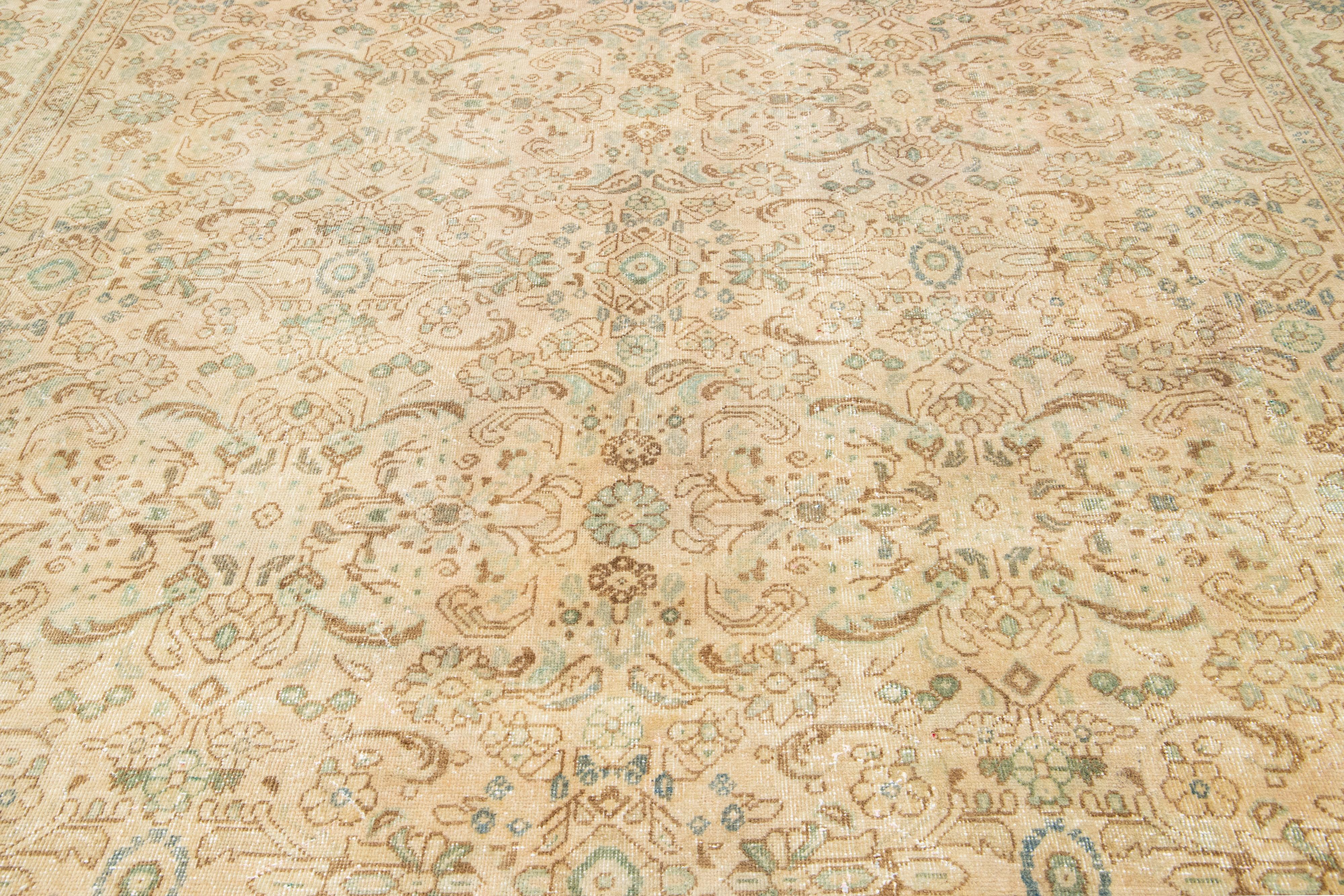Beige Allover entworfen antike Wolle Teppich Persian Mahal von 1910s  im Zustand „Hervorragend“ im Angebot in Norwalk, CT