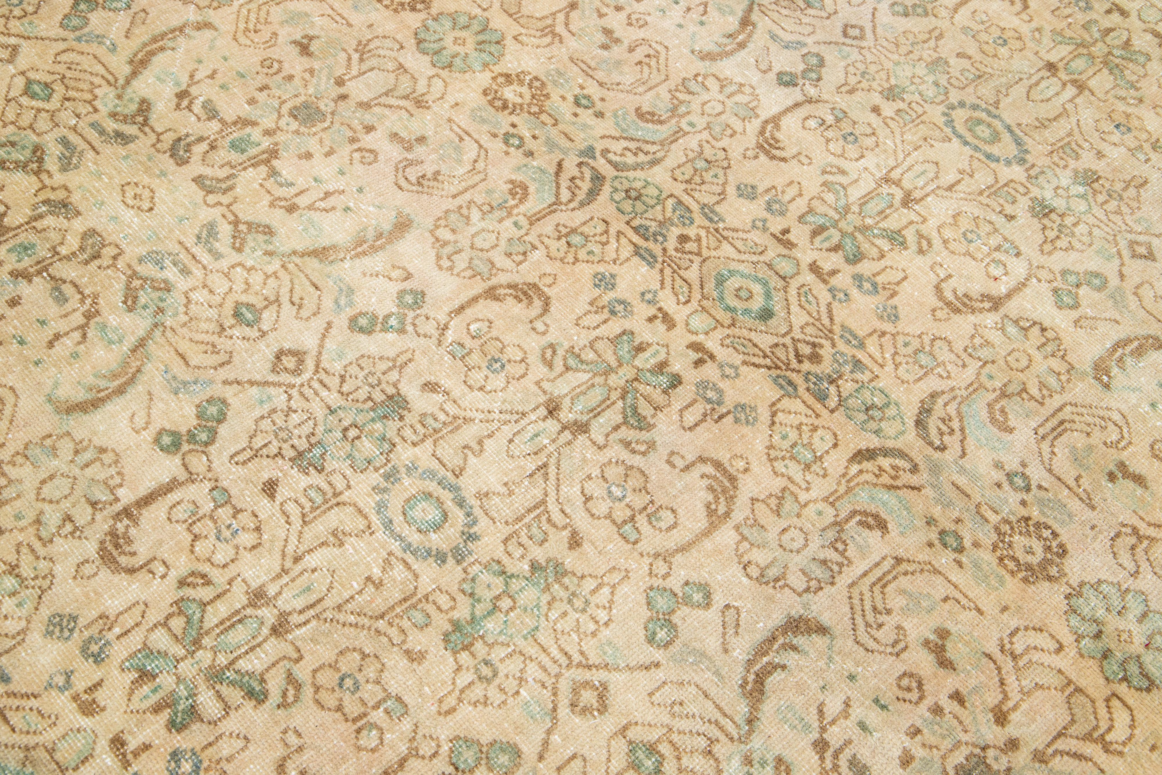 Beige Allover entworfen antike Wolle Teppich Persian Mahal von 1910s  (20. Jahrhundert) im Angebot